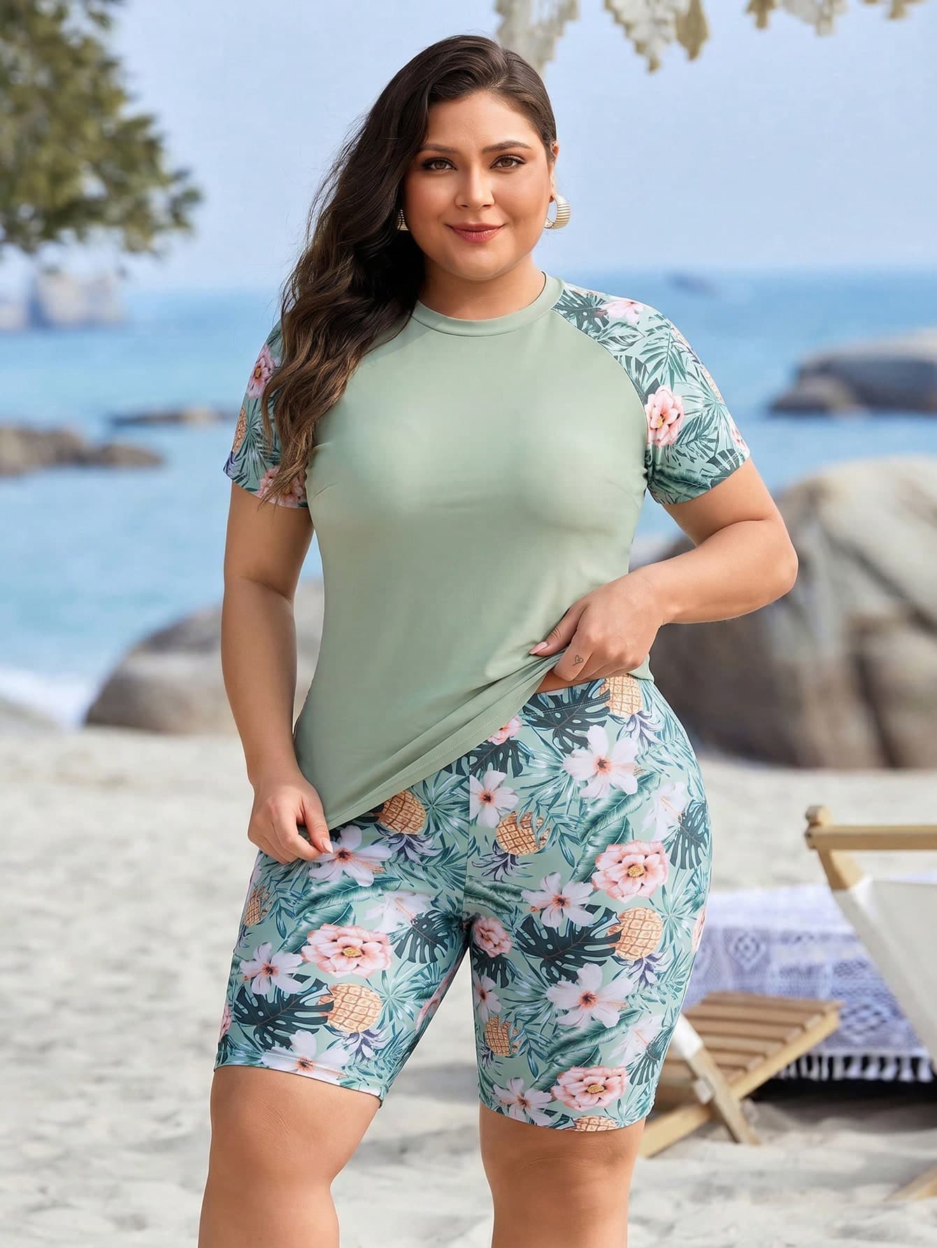 Swim Lushoire Plus Size Women's Summer Beach Vacation Style Tropical Plant Pineapple Print Raglan Short Sleeve Tankini Swimsuit