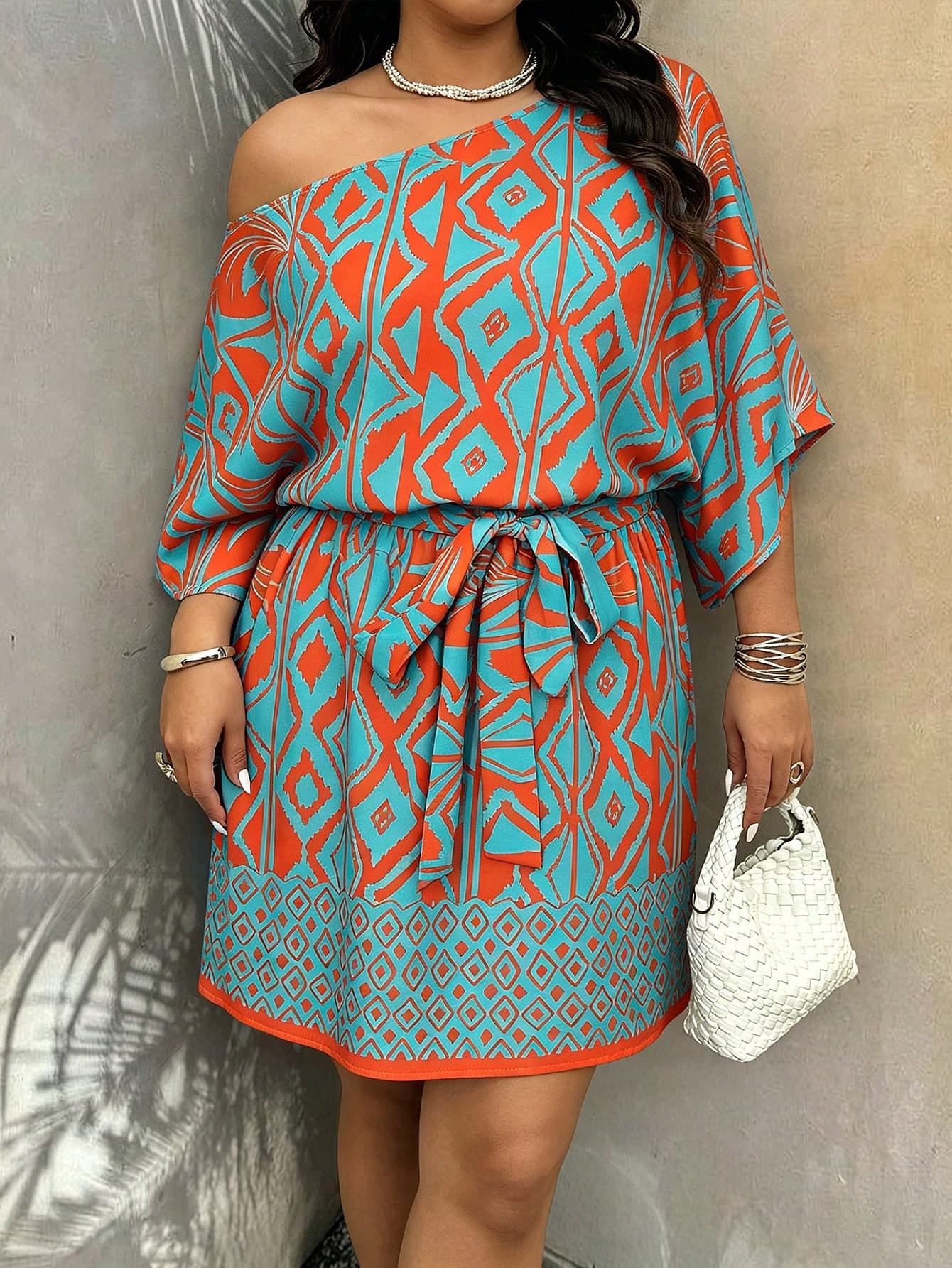 SHEIN LUNE Women's Plus Size Spring/Summer Vacation One Shoulder Cinched Waist Solid Color Large Floral Print Short Dress