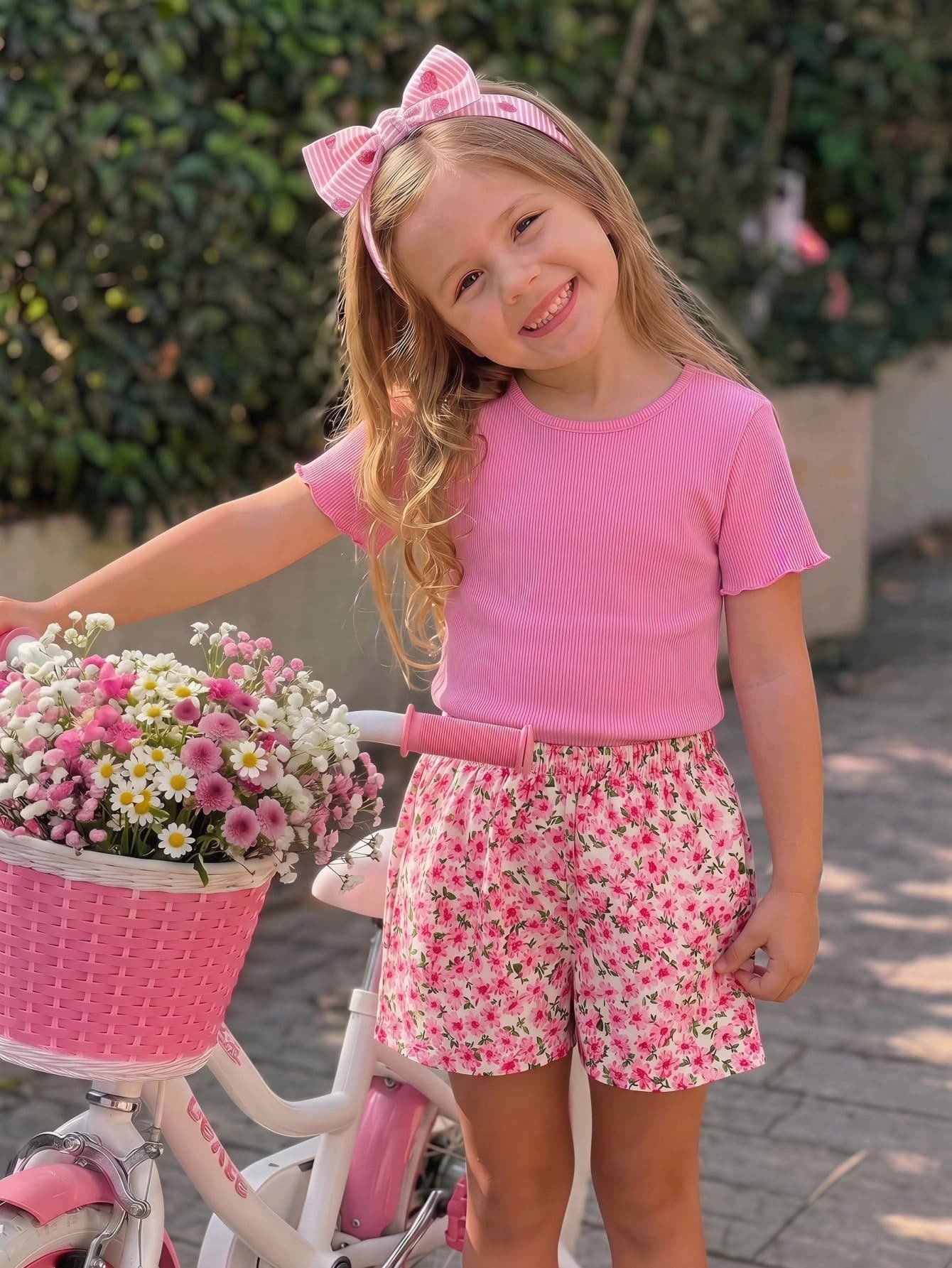 Cozy Pixies Young Girls Summer Pink Ditsy Floral 2-Piece Co-Ord Set,Knit Ribbed Round Neck Short Sleeve T-Shirt And Shorts For Casual Beach Holiday Daily Wear
