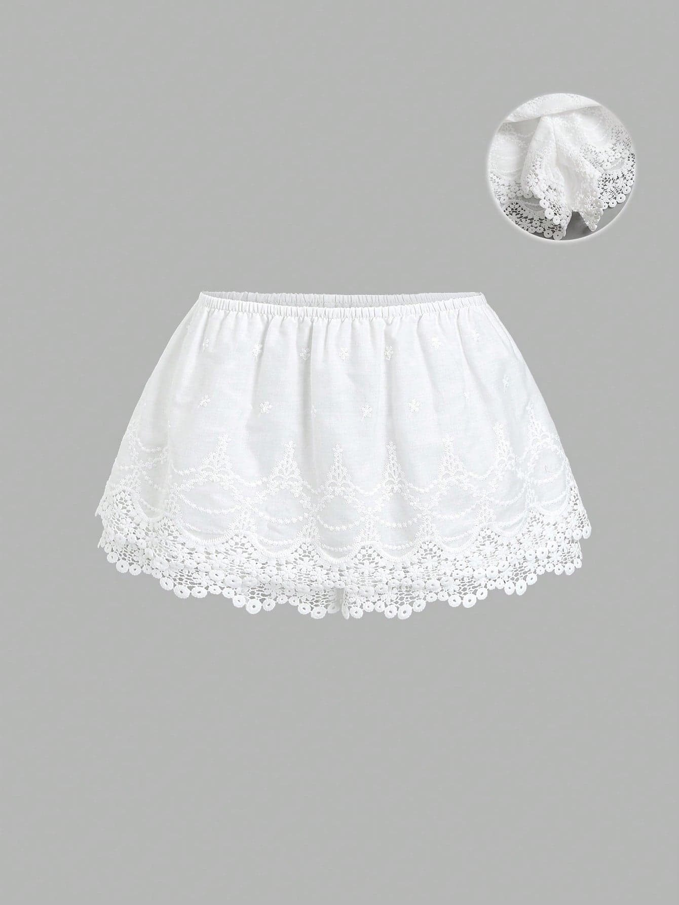 Sweetra Women's White Floral Embroidered Low Waist Loose Shorts, Summer European And American Sexy Sweet Young Lady Casual Beach Vacation Style Shorts