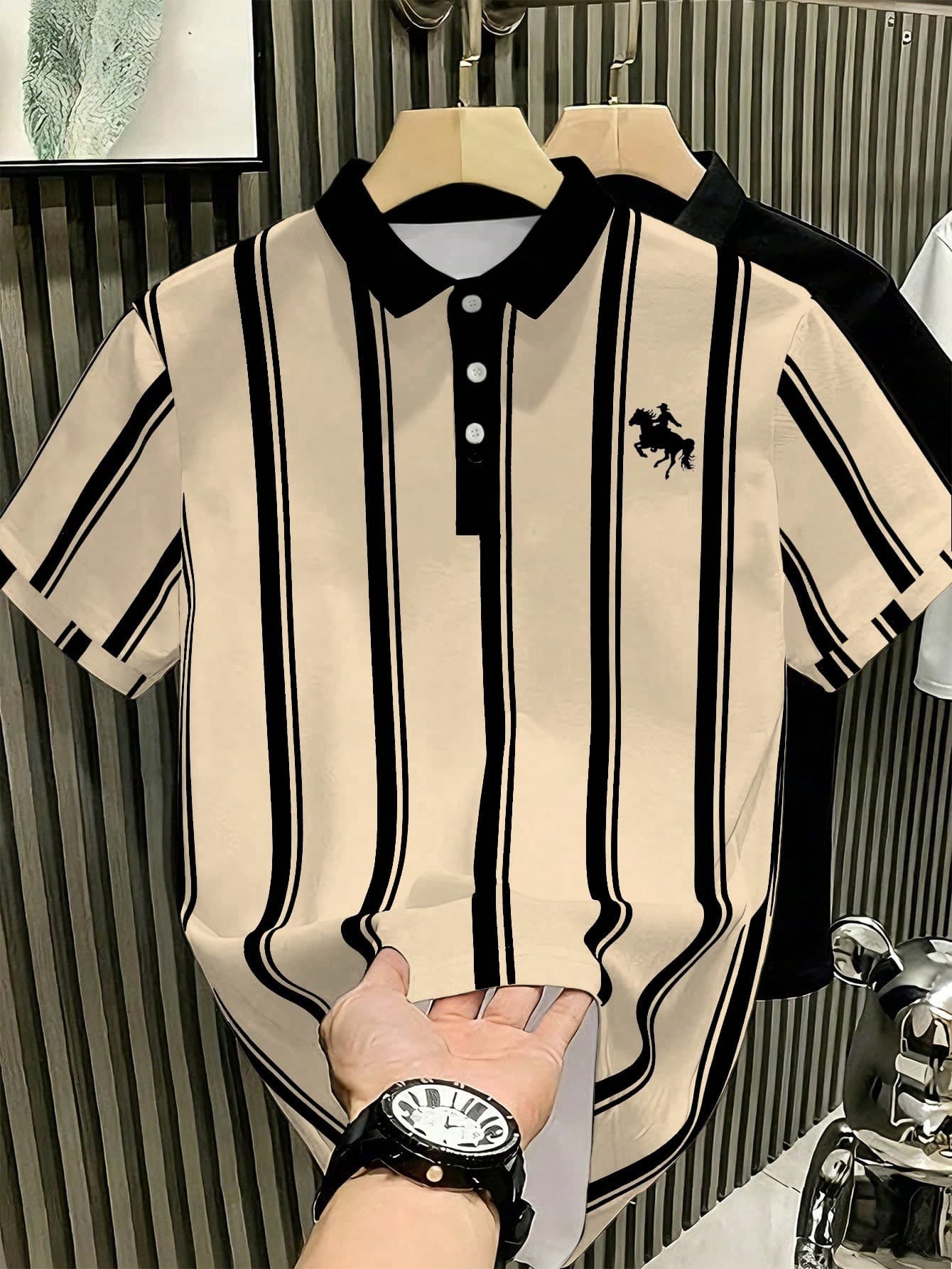 Manfinity Hypemode Men's Apricot Classic Casual Striped Equestrian Pattern Polo Shirt, Ceremony