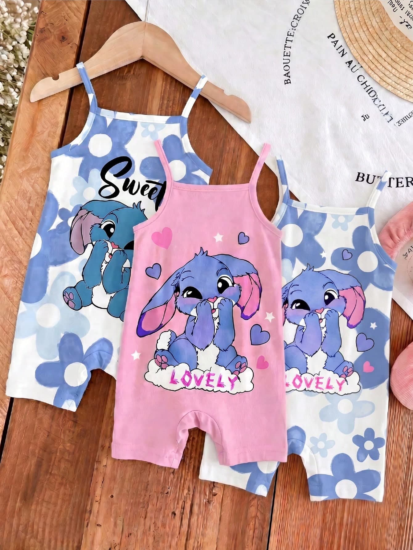 Young Girl Casual Summer Random 1Pack Cute Family Matching Kawaii Cartoon Rabbit Lulu & Stitch Pattern,Blue Gradient Floral Graphic Kids Jumpsuit Baby
