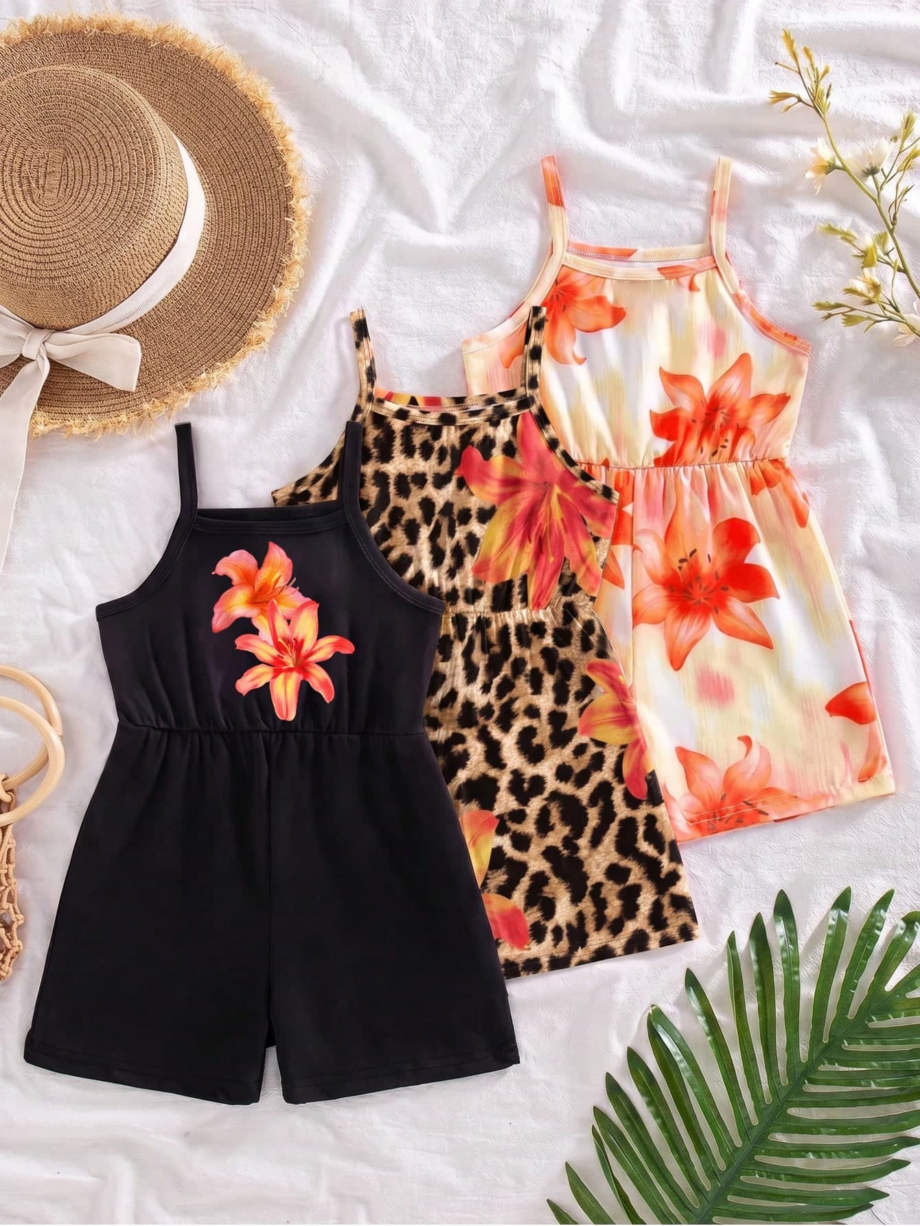 3pcs/Set Girls Toddler Summer 2026 New Style Spaghetti Strap Large Floral Print All-Over Fitted Romper Shorts, Simple Versatile Fashion Vacation Style