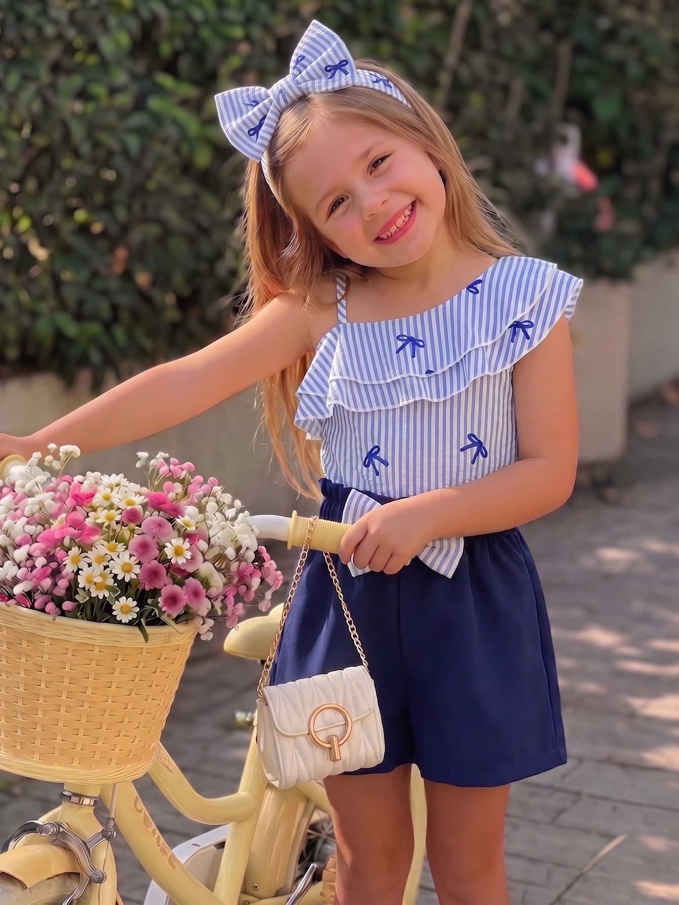 2pcs/Set Girls' Spring/Autumn Blue & White Striped Asymmetric Shoulder Ruffle Trim Outfit, Embroidered Bow Decor Top With Layered Ruffle Trim, Matching Solid Shorts With Bow Accent, Suitable For Daily Wear, Outing, Party