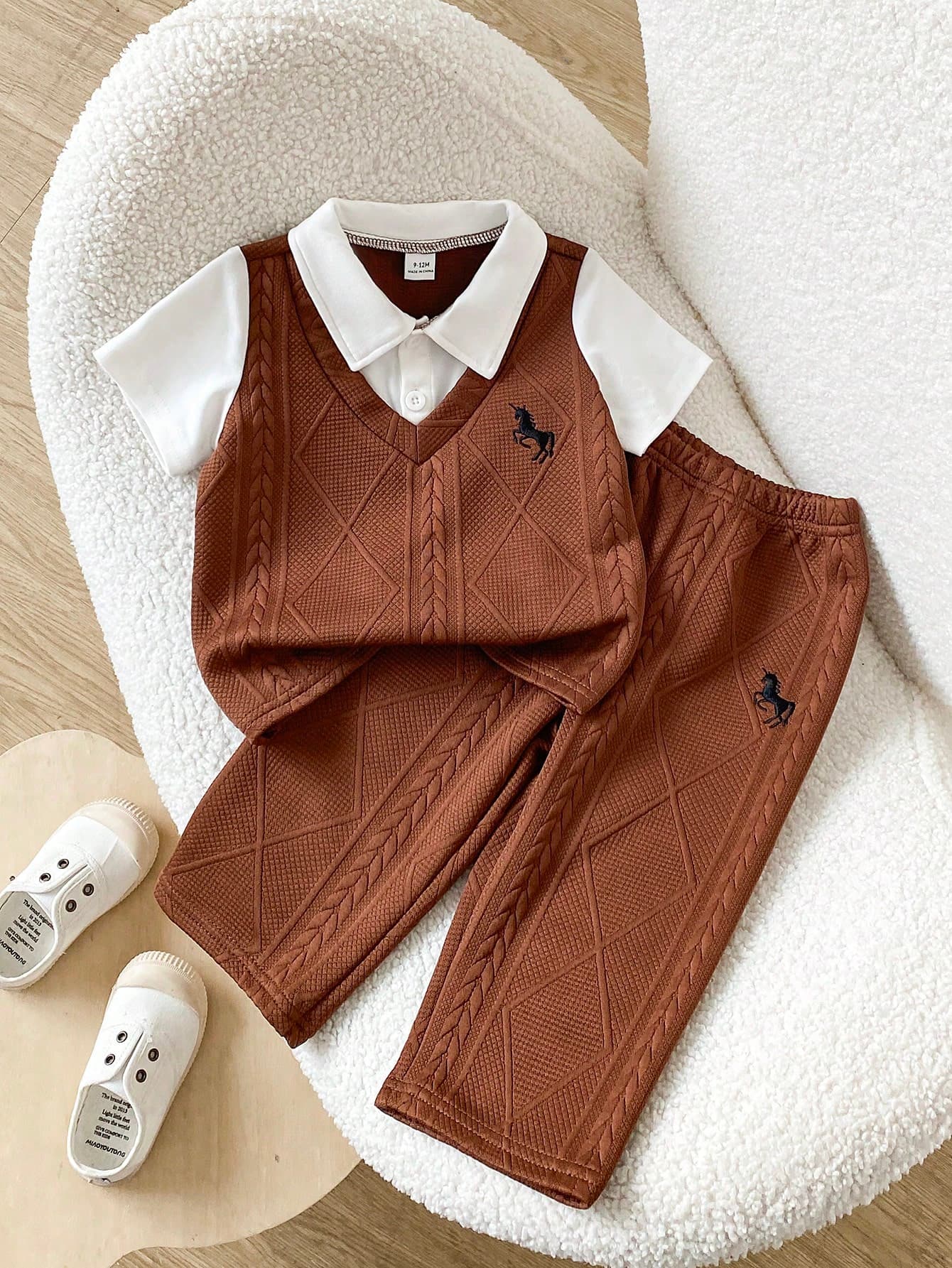 Playful Pals 2pcs/Set Baby Boy Casual Gentleman Style Horse Embroidery Pattern Contrast Color Knit Short Sleeve Polo Shirt + Elastic Waist Long Pants Set, Comfortable And Versatile, Suitable For Spring, Summer, Autumn, Birthday Party, Wedding, Baptism, 1st Birthday, Back To School, Daily Wear