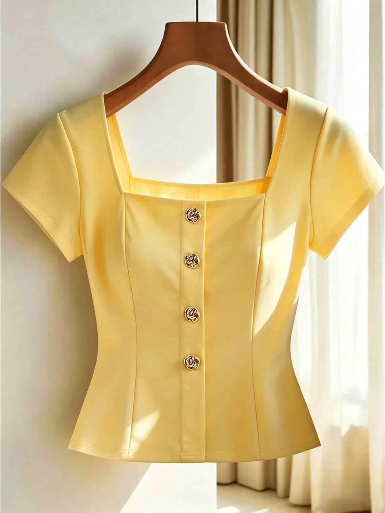 Franclia Plus Size Women's Solid Color Square Neck Casual Elegant Versatile Everyday T-Shirt Formal Office Light Yellow Summer