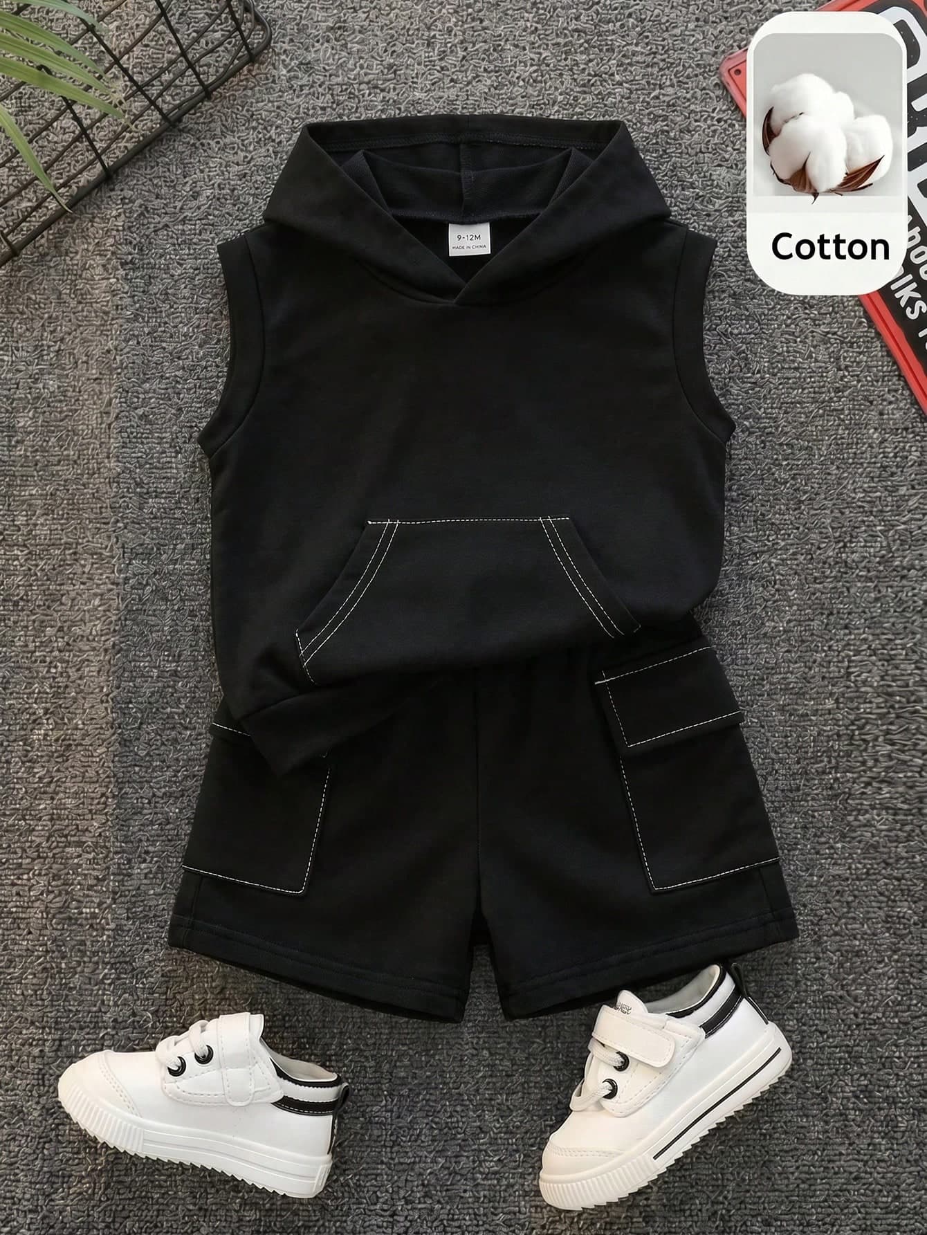 SHEIN 2pcs/Set Baby Boy Summer Casual Hooded Denim Top And Cargo Denim Shorts Knit Denim Outfit