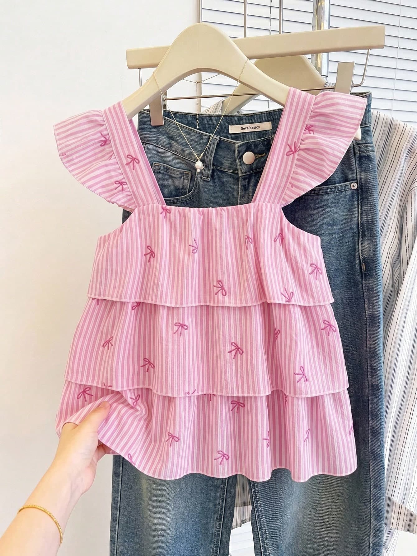 Girls' Pinkandwhitestriped Casual Cute School White Polka Dot Blouse,Summer Tops,Soft Fashionable Design,Versatile For Vacation,Travel Daily Wear