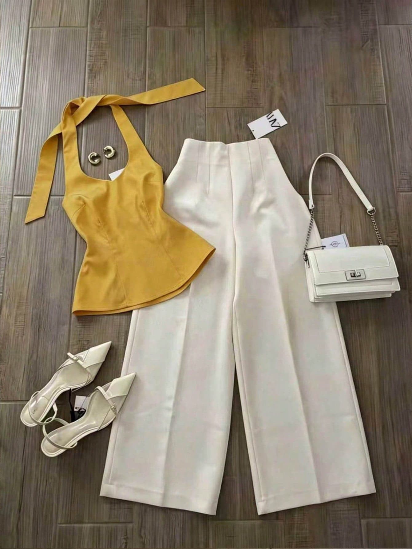 Franclia Women's Solid Color Halter Neck Pleated Top And Elastic Waist Wide Leg Pants Casual Fashion Set
