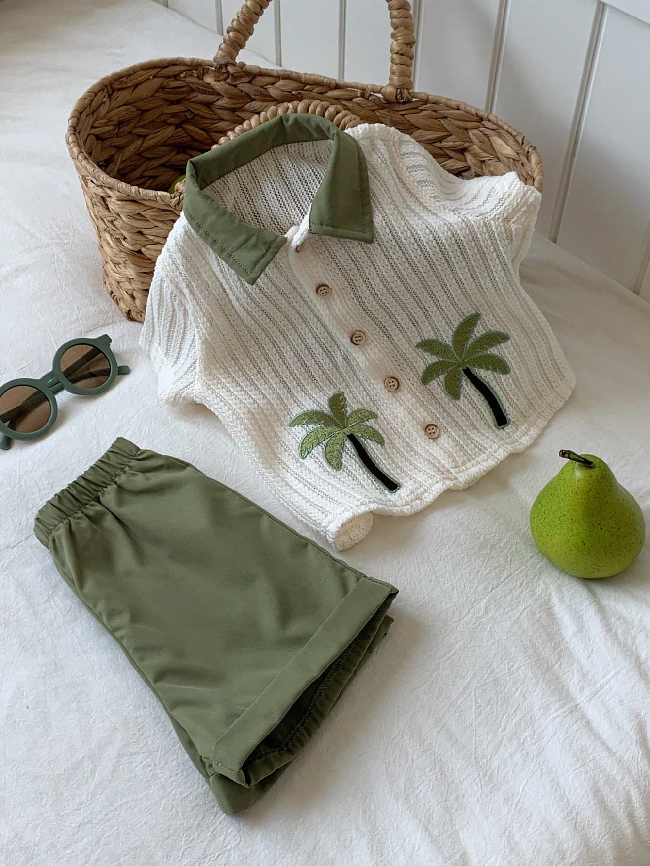 SHEIN 2pcs/Set Babyboy Summer Vacation Casual Cute Short Sleeve Shirt And Elastic Waist Green Shorts, Summer Outfit, Vacation Outfit, Baby Boy Outfit, Holiday Outfit, Shirt Set