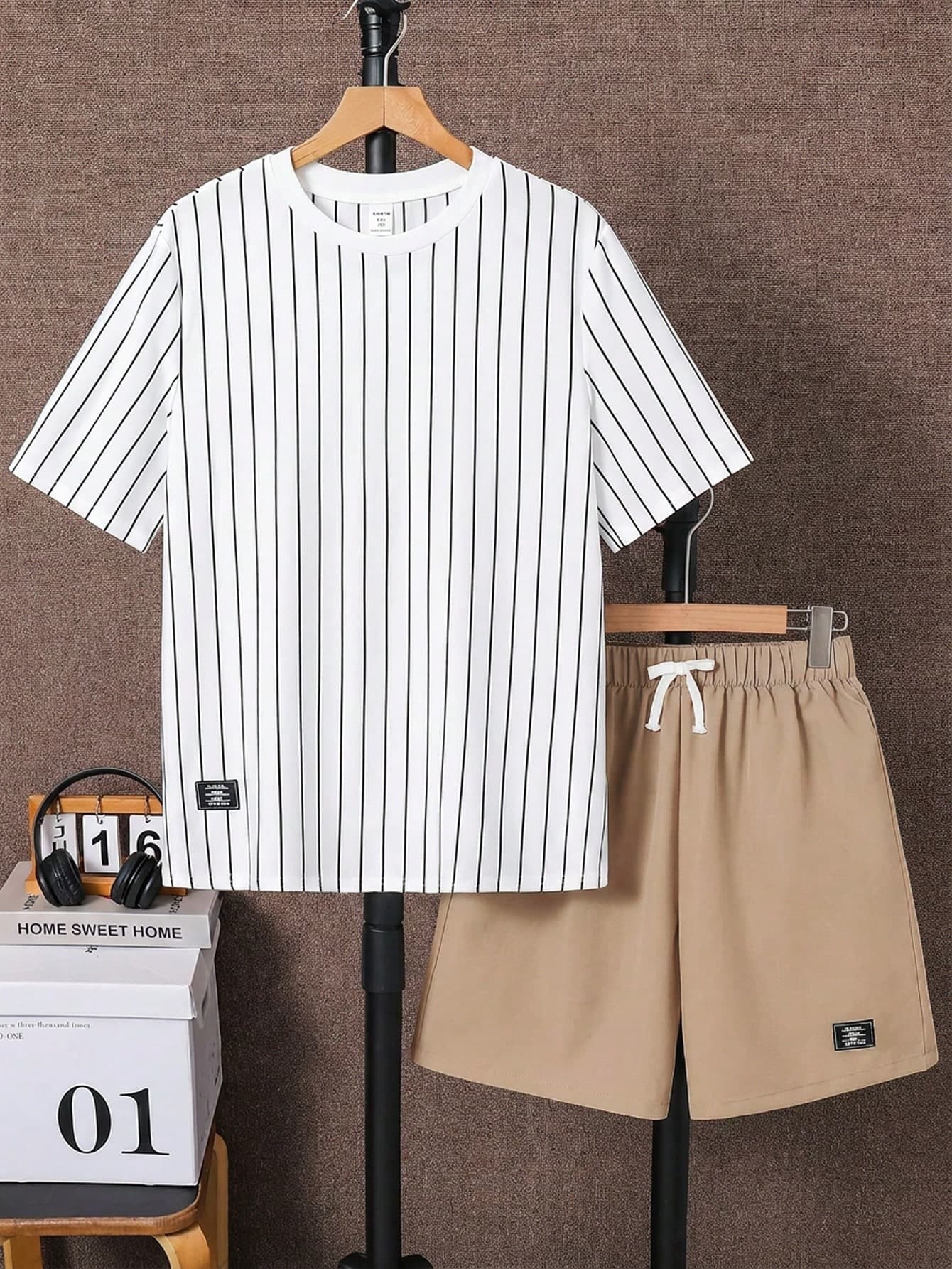 SHEIN 2pcs/Set Teen Boys' Casual Striped Graphic Crewneck T-Shirt And Shorts Set, Sports, Spring/Summer