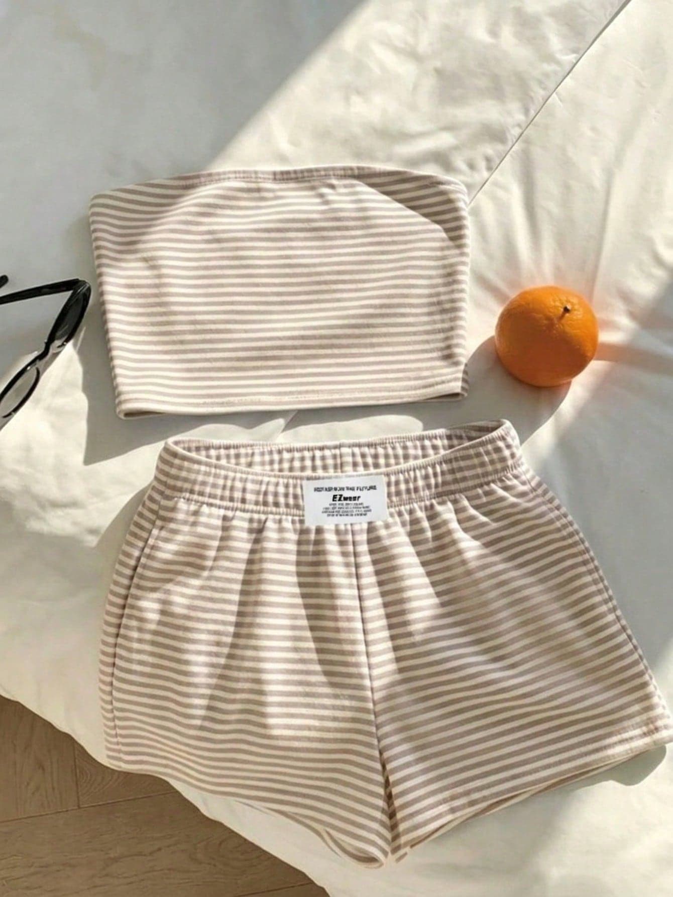 Comfortcana Casual Minimalist Daily Versatile Party Gathering Airport Outfit, Khaki White Striped With Waistband Woven Label Logo, Vacation Beach Outfit, Women's Summer Outfit, Bandeau Top And Shorts Women's Two Pieces Set