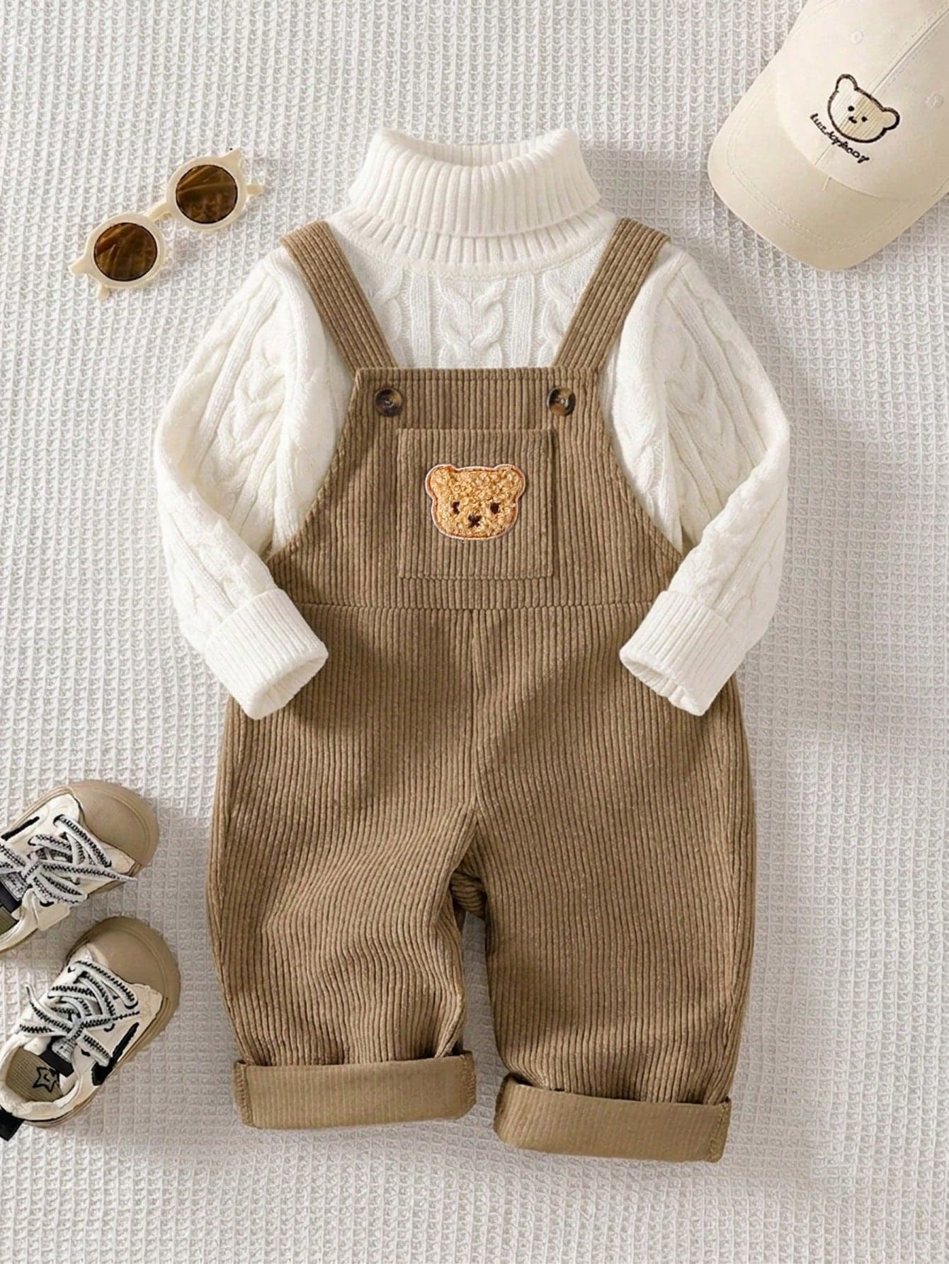SHEIN Playful Pals Baby Boys 0-3 Years Old Spring/Autumn Khaki Letter Embroidery Embellished Corduroy Infant Jumpsuit Suitable For Outings, Shopping, Birthday Parties