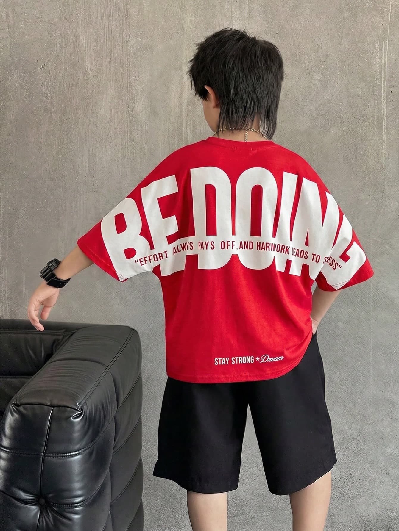 SHEIN Tween Boy Casual Japanese & Korean Style Loose Streetwear Large Letter Graphic Round Neck Short Sleeve T-Shirt, Suitable For Commuting, School, Daily Casual Outings, Sports, Spring And Summer