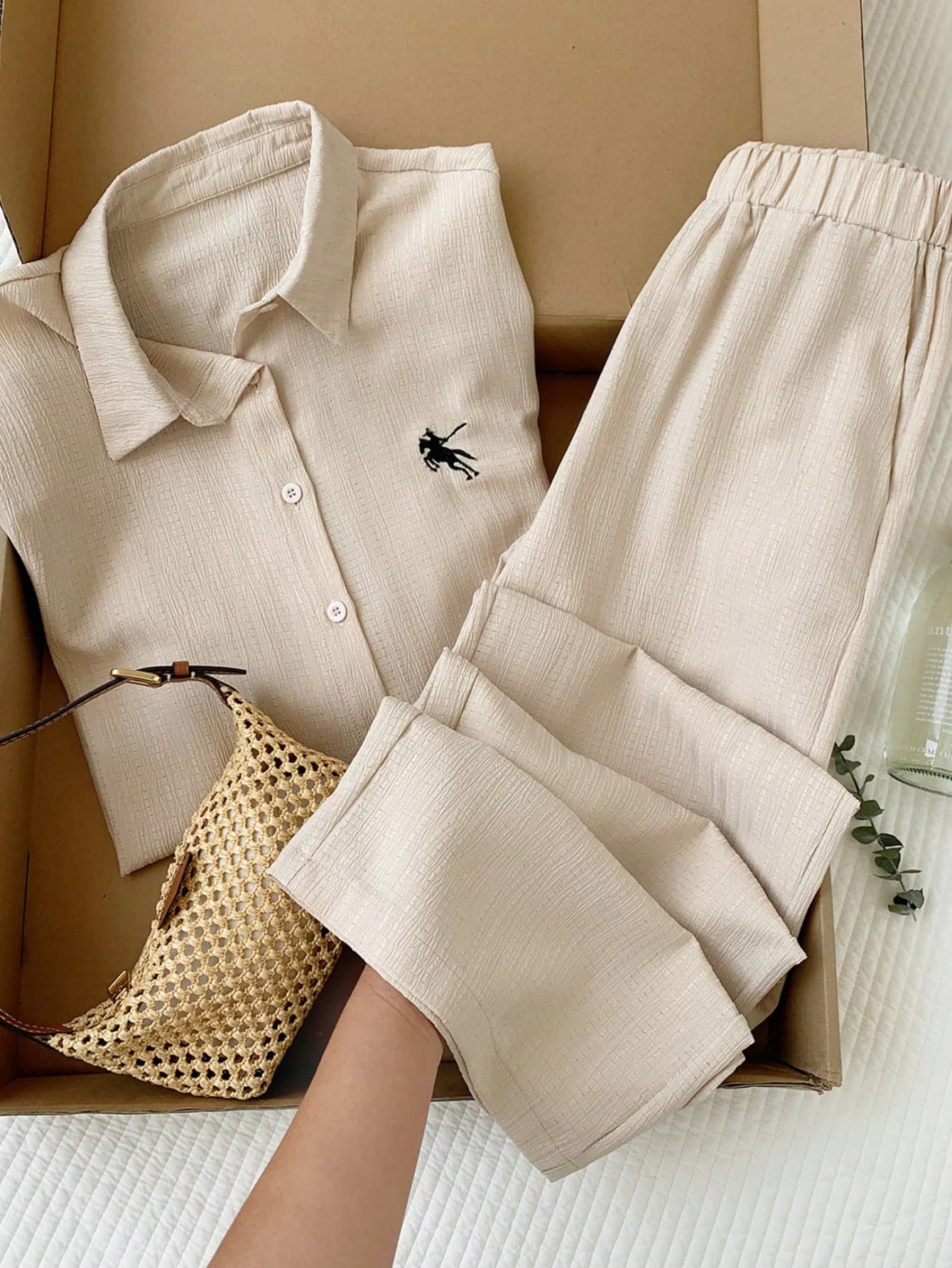 Comfortcana Women's Knight Embroidery Single-Breasted Shirt And Pants Casual 2 Pieces Set Vacation Brunch Vacation Vacation Lounge Beige Autumn