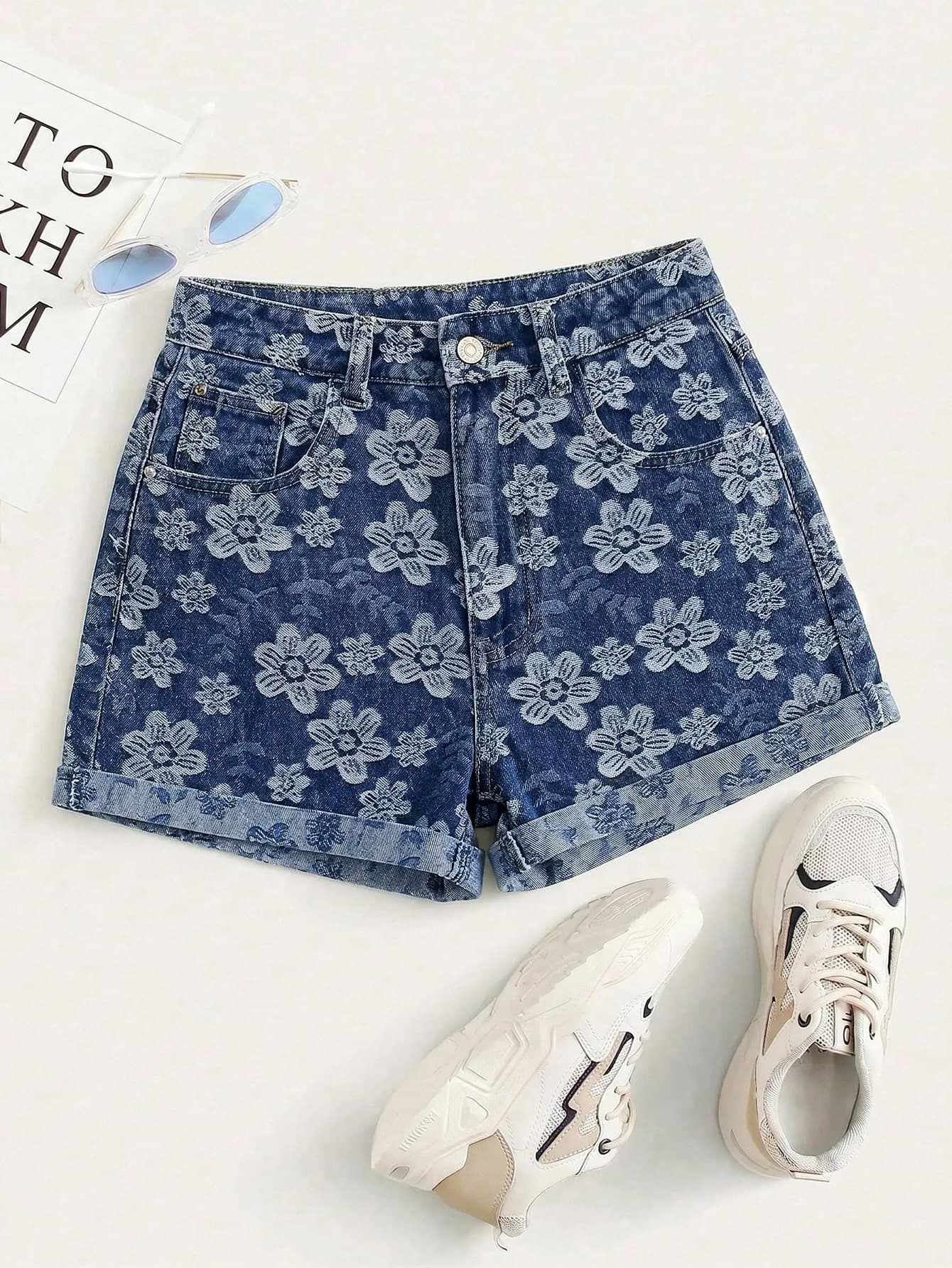 GlowEve Summer Rolled Hem Floral Pattern High-Rise Denim Shorts