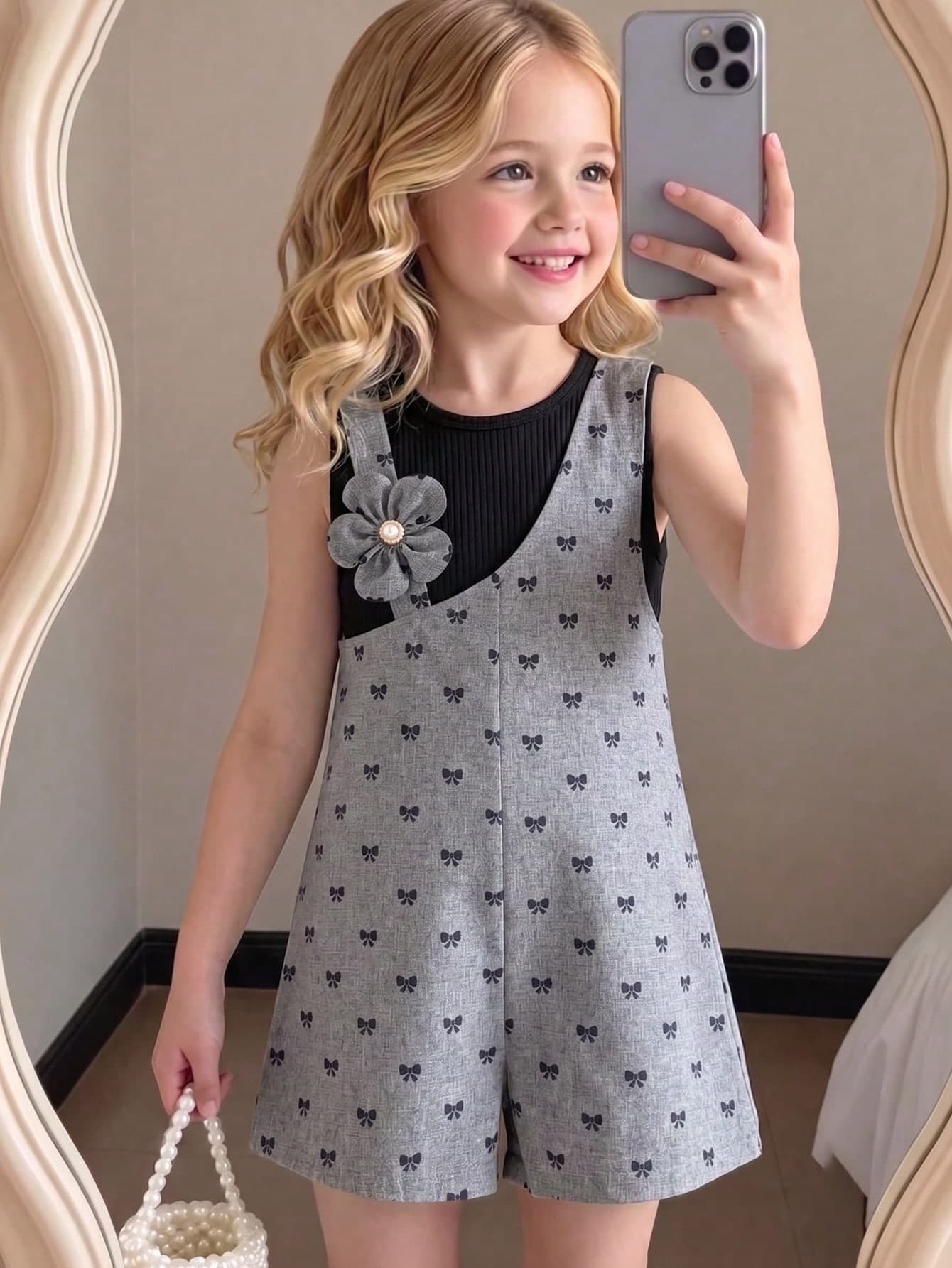 SHEIN Elladie kids 2pcs/Set Girls Toddler Summer Outfit Preppy Bow Print Overall Set, Black Sleeveless Ribbed Knit Tank Top, Grey Bow Loose Straight Leg Overall Shorts, Festival Fits Vacay Vibes