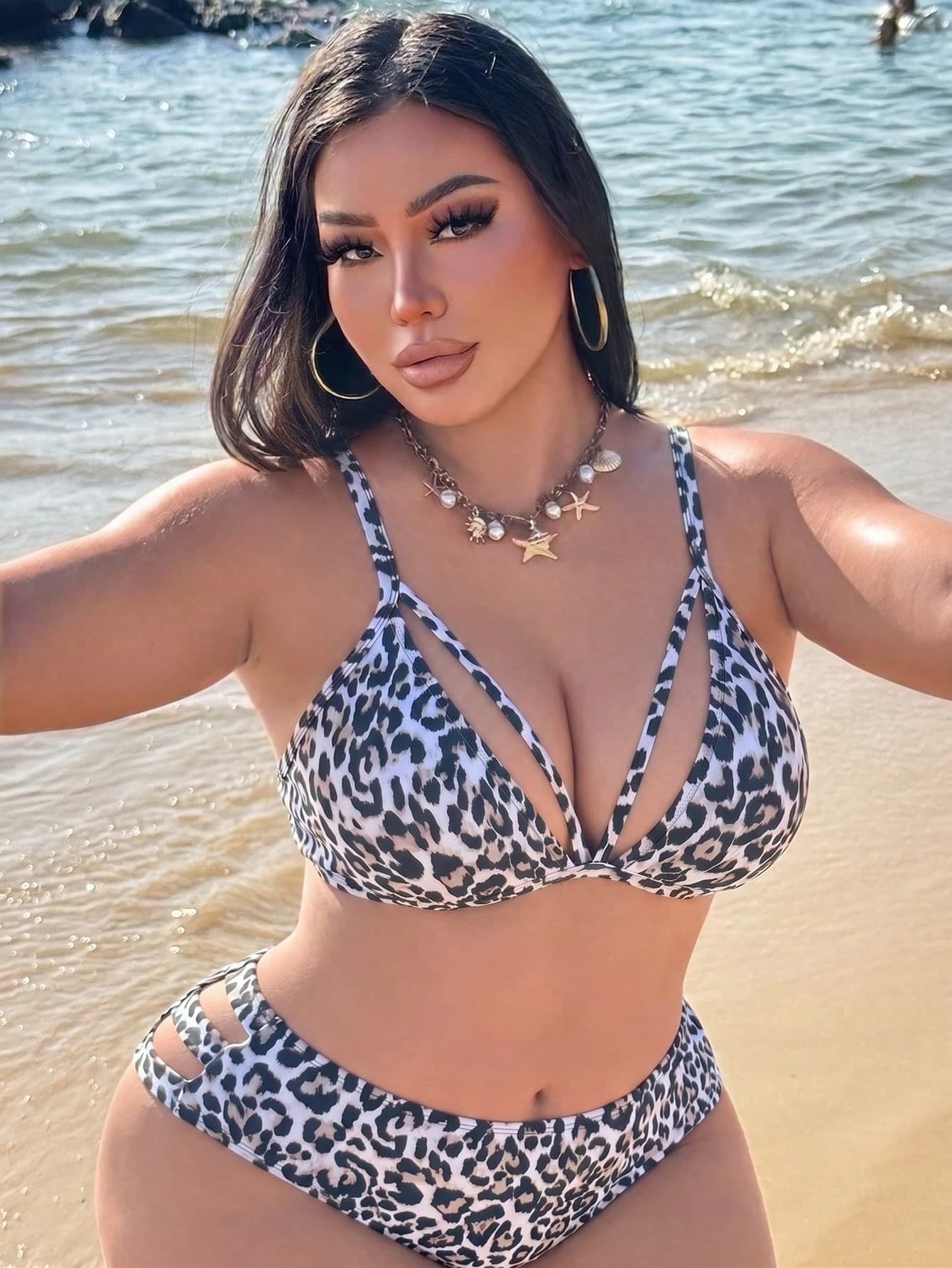 Swim SXY Plus Size Women's Solid Color Sexy Bikini Top, Suitable For Summer Beach Party Wear All White