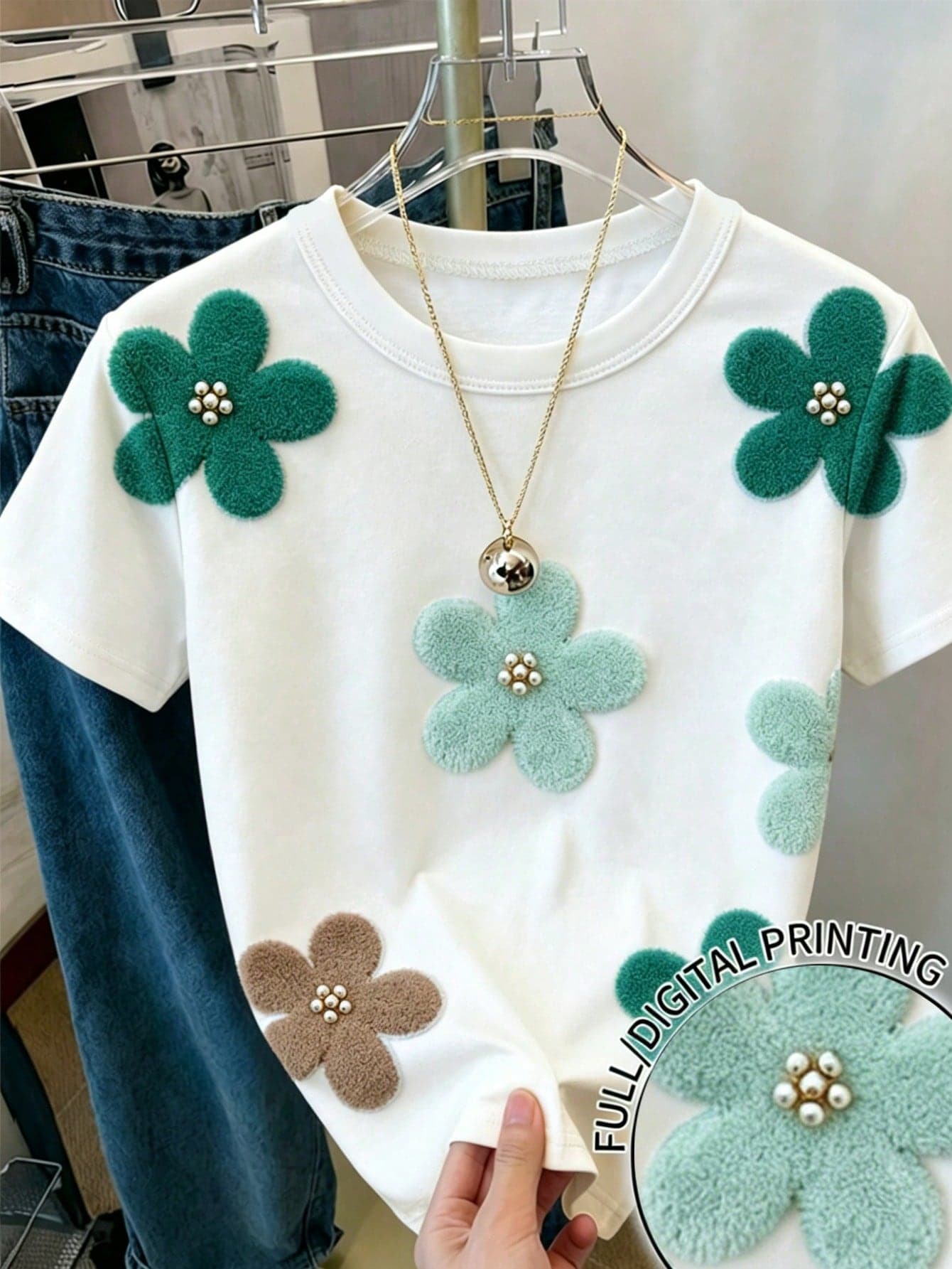 Green Colorful Floral Pattern Women's T-Shirt, Flower Pearl Print Round Neck Short Sleeve Sweet Casual Top, Fashionable Preppy Style, Suitable For Daily Shopping, Vacation Wear, Back To School Outfit, Country Vacation Estate Yellow Flower Floral Cute Kawaii