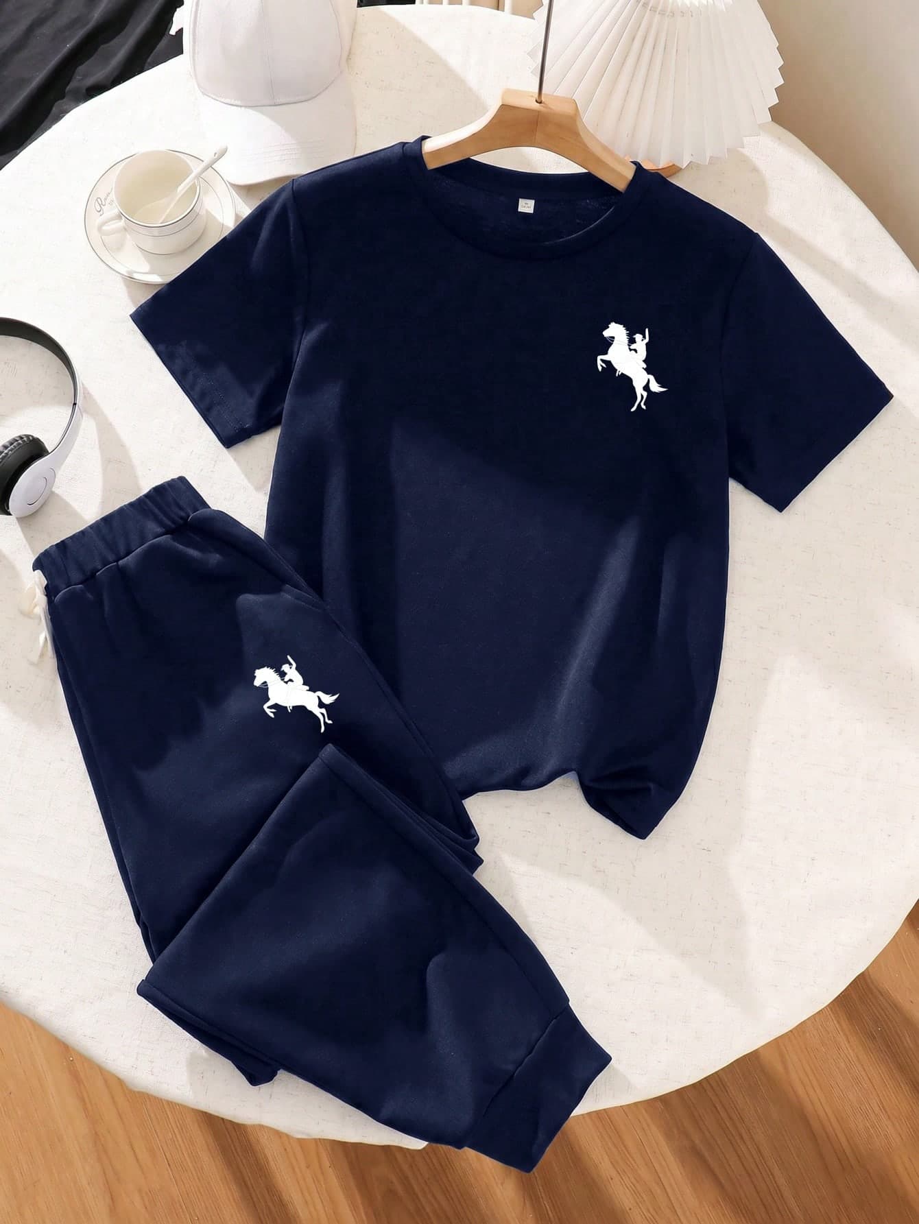 Young Boys Casual Minimalist Crew Neck T-Shirt Suitable For Summer
