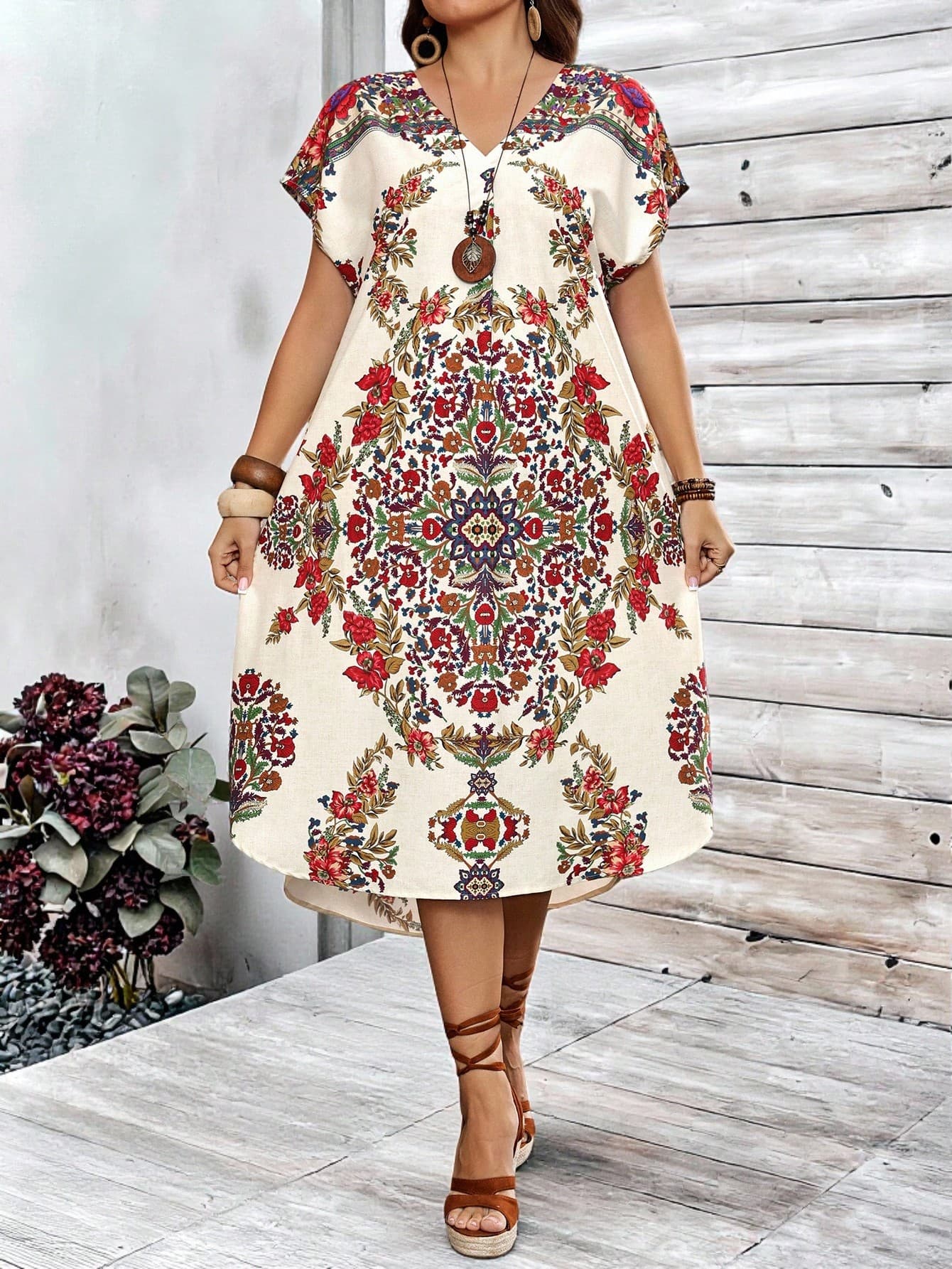 EMERY ROSE Plus Size Women Floral V-Neck Short Sleeve Elegant Dress Summer Dress Spring Clothing Country Style For Women