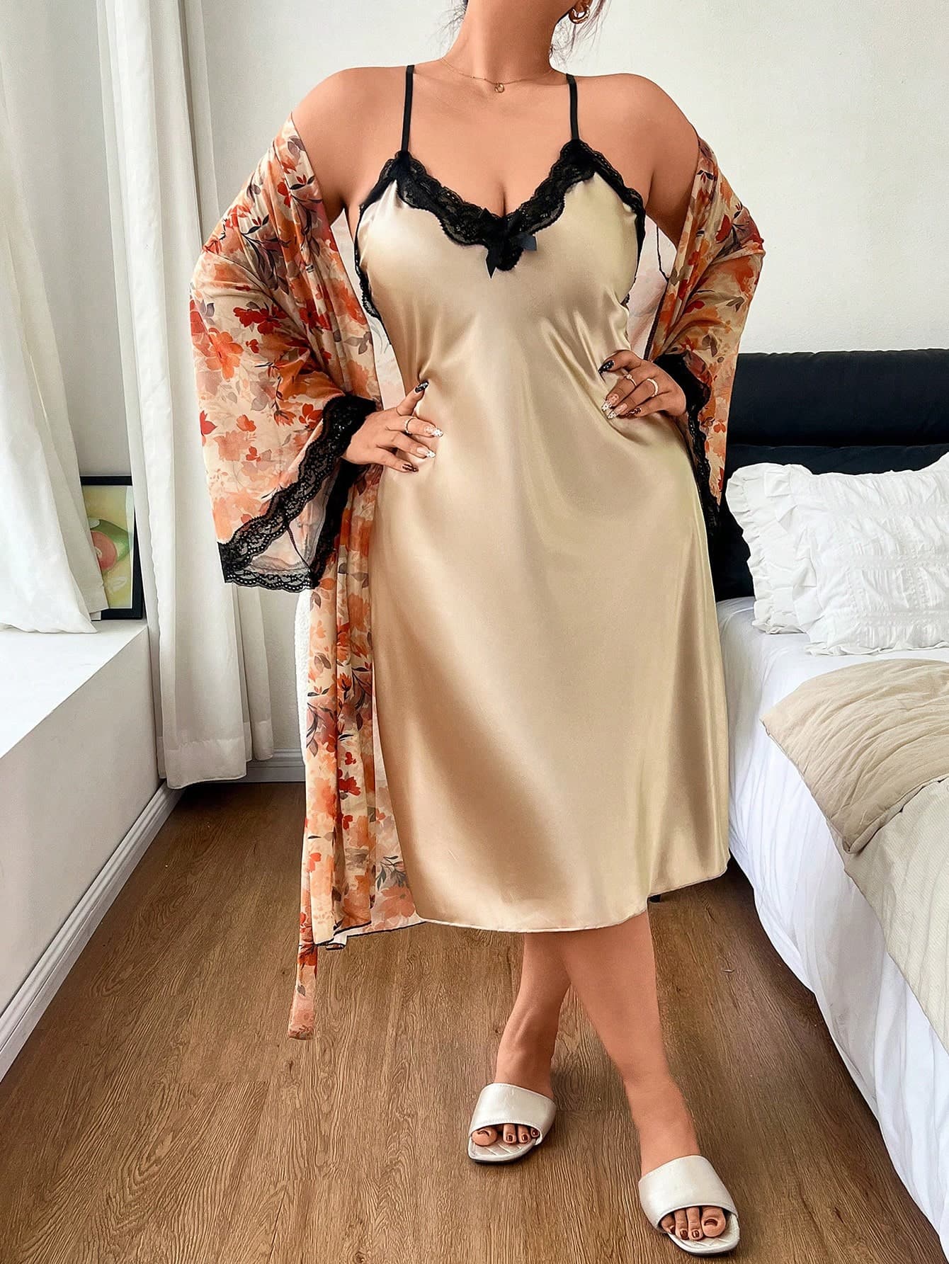 SHEIN Mature Elegant Satin Camisole Dress Floral Pattern Mesh Robe Plus Size Sleepwear 2-Piece Set