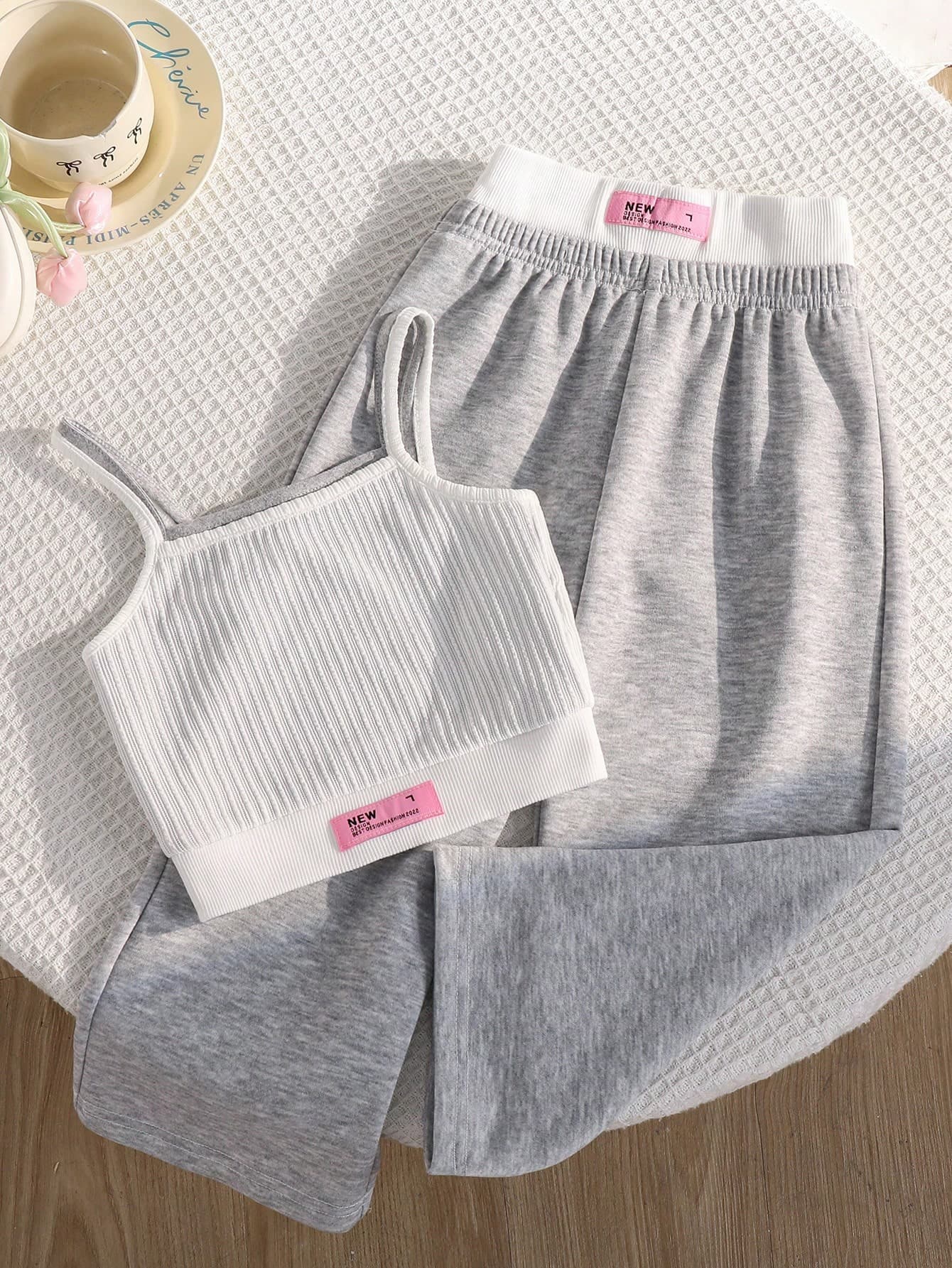 Genkimix Kids 2pcs/Set Young Girl Contrast Color White Sleeveless Top And Grey Pants Set Back-To-School School White Summer Sport Outfit