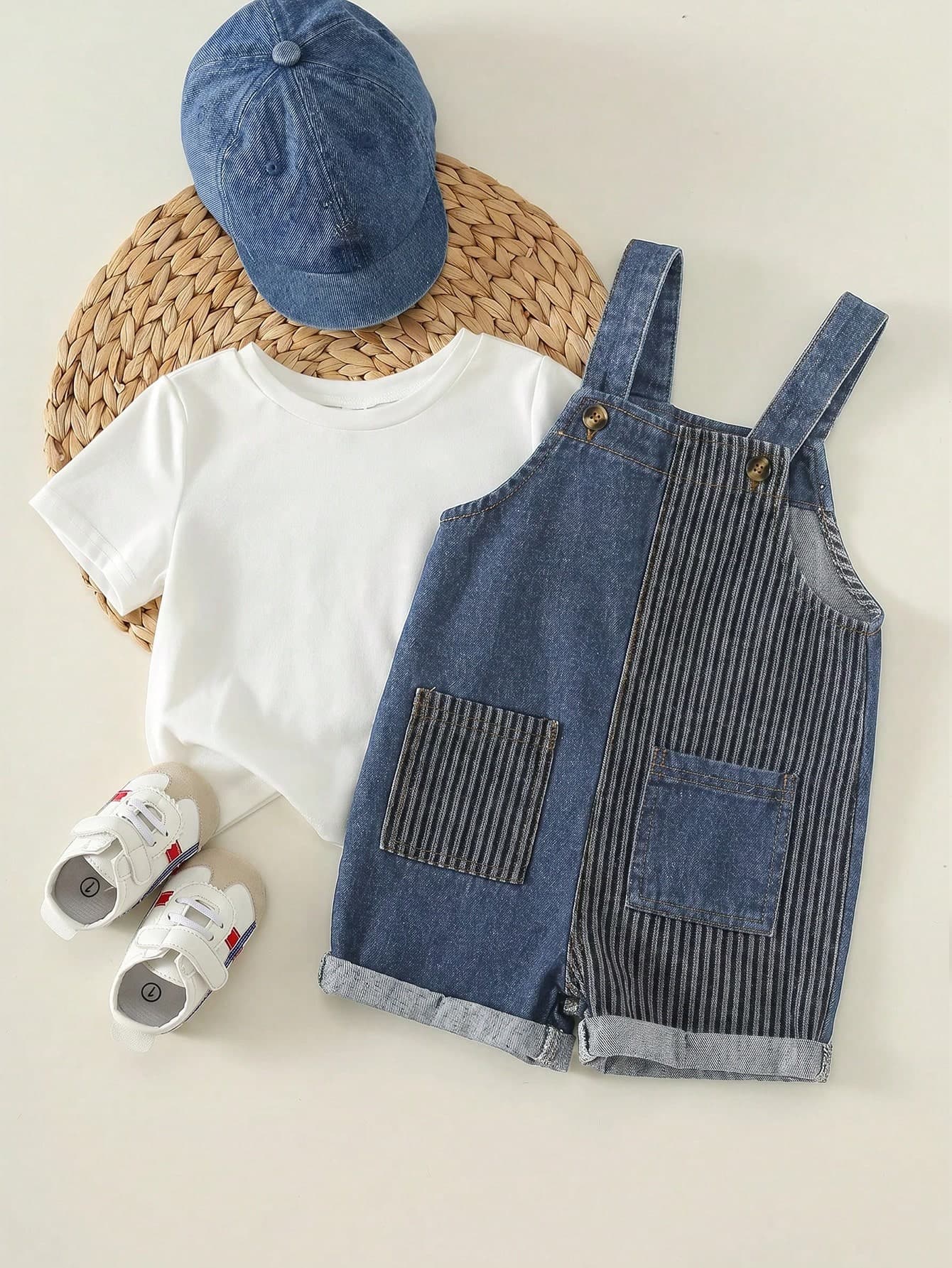 SHEIN Casual Cute Colorblock Patchwork Denim Overalls Short Romper, Baby Boy Outfit Sets, Baby Boy Summer Clothes, Baby Rompers, Jeans