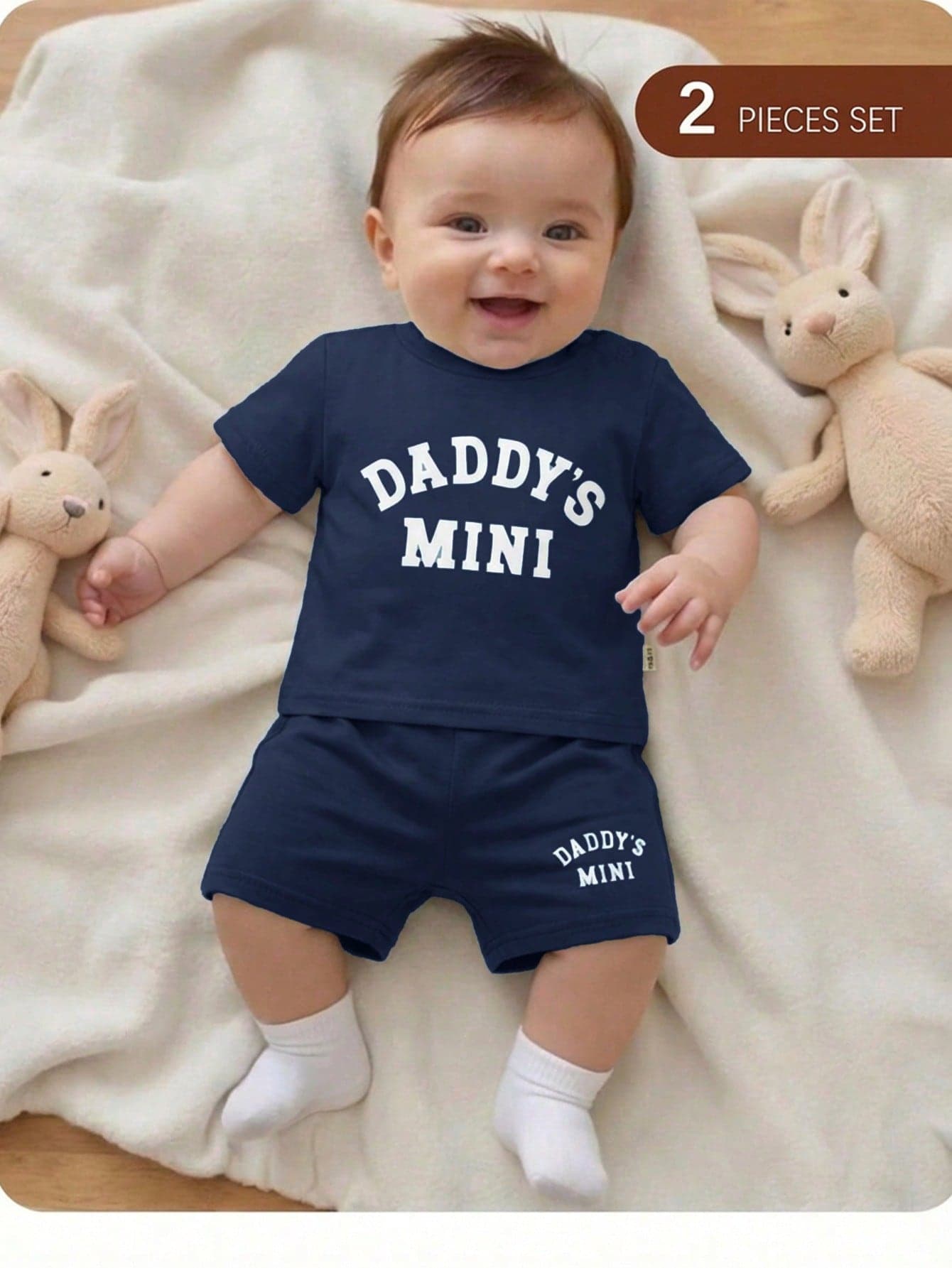 2pcs/Set Newborn Baby Comfortable, Casual, Minimalist, Preppy Letter Print Knit Top And Shorts Set. Suitable For Spring/Summer Wear, Indoor Activities, Outdoor Activities, Daily Wear, Photography, Vacation, Full Moon Celebration, Baptism, And Baby Party.