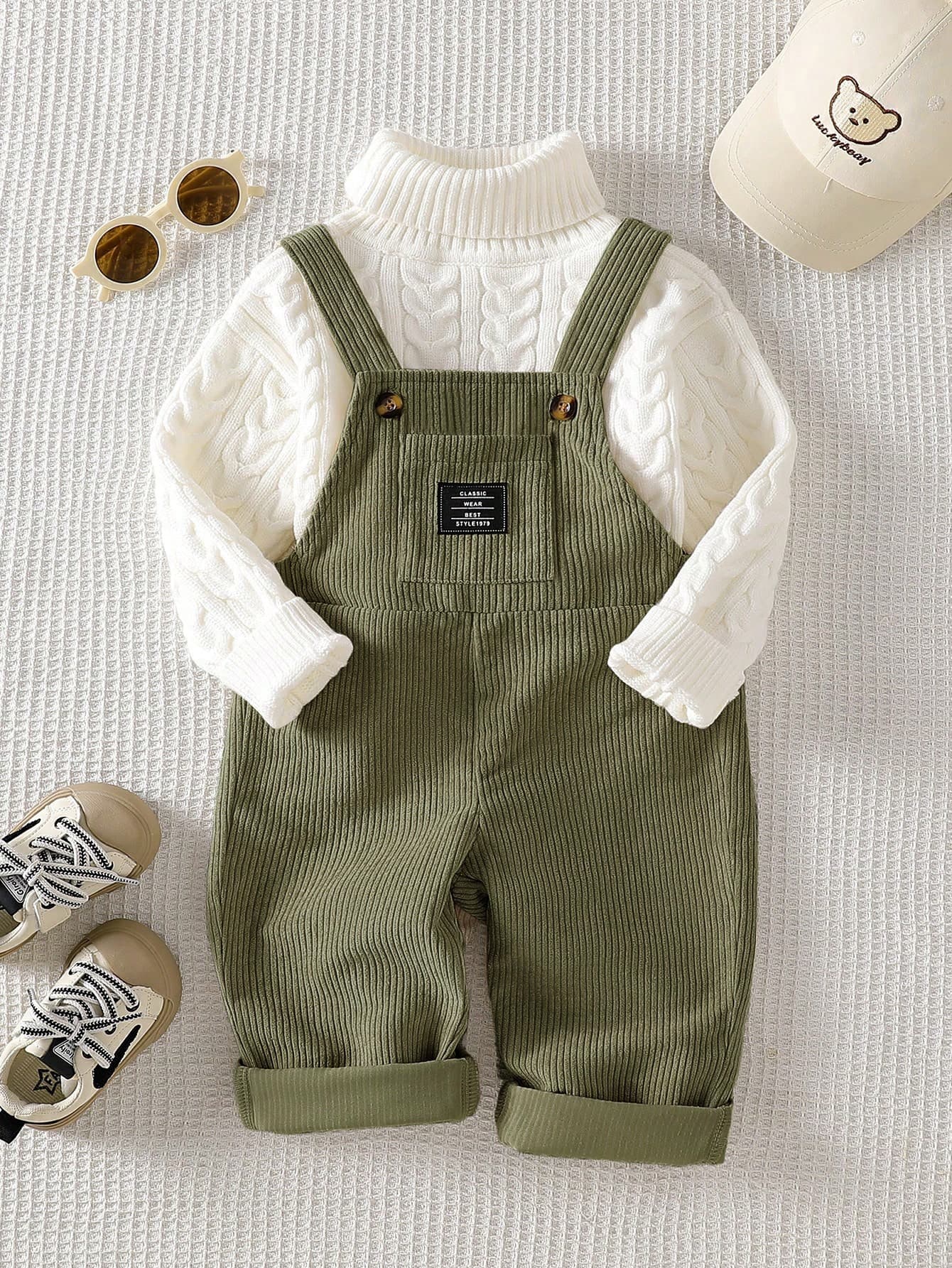 SHEIN Playful Pals Baby Boys 0-3 Years Old Spring/Autumn Khaki Letter Embroidered Corduroy Romper, Suitable For Outings, Shopping, Home Leisure, Birthday Parties