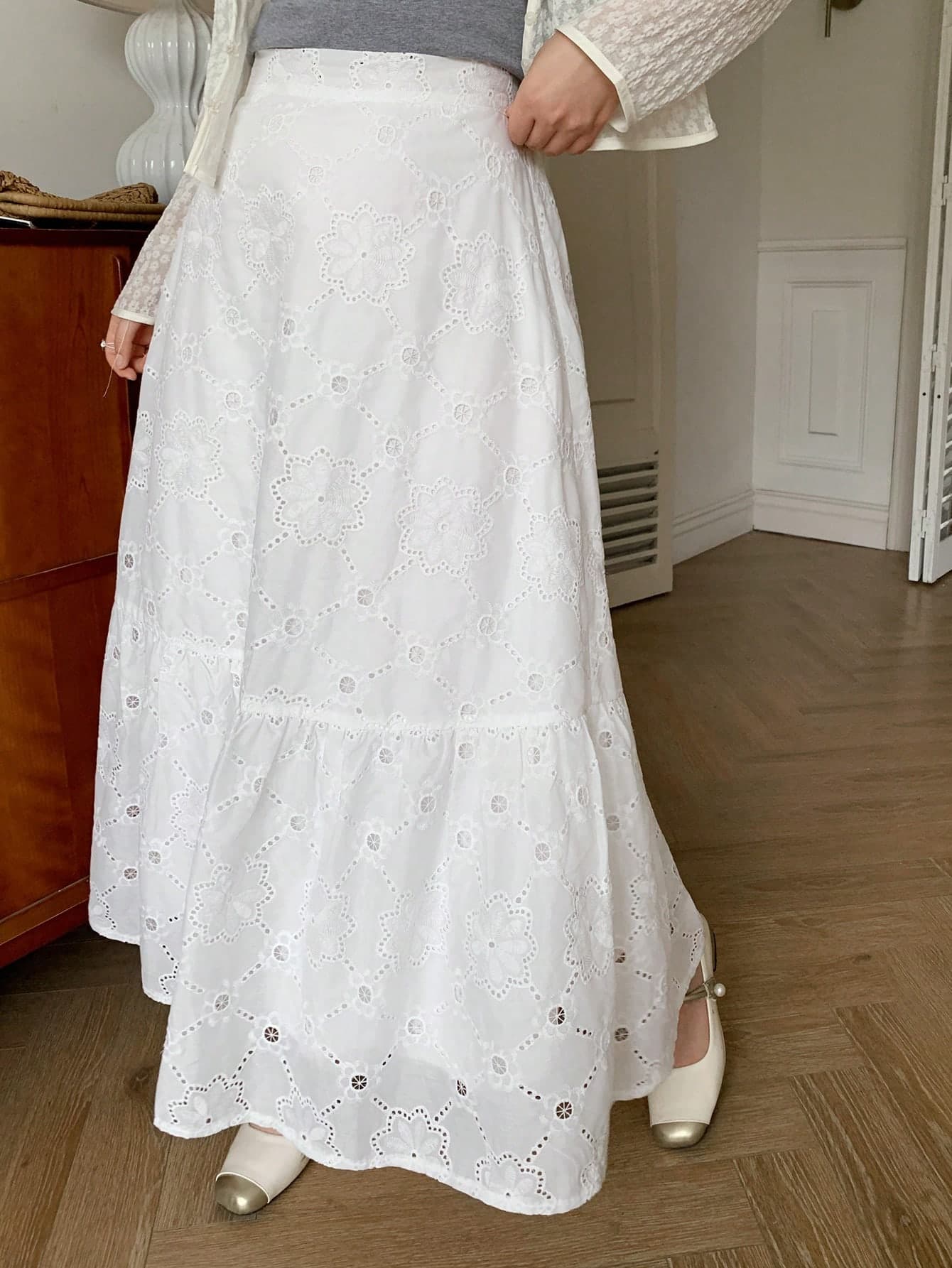 Dazy Plus White Lace A-Line Skirt, Elegant Versatile Plus Size Women's Spring/Summer Skirt