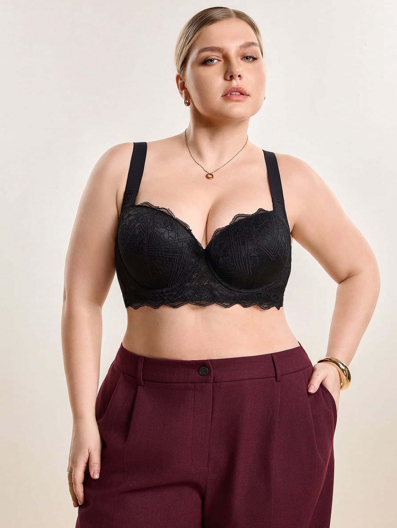Hourtrue 2pcs Plus Size Black & White Lace Wireless Bra Set - Breathable, Slimming, Full Coverage, Providing Daily Confidence For Curvy Women