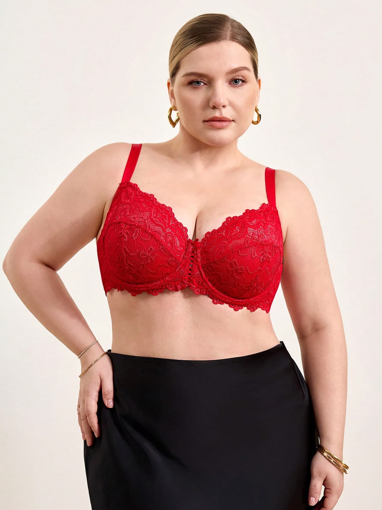 Hourtrue Plus Size Red Lace Bra, Comfortable Full Coverage Unpadded Bra With Front Hollow Tie Design