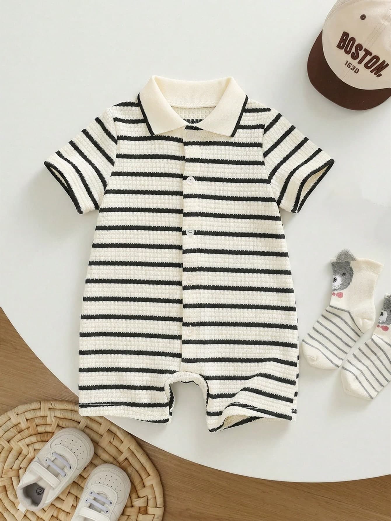 SHEIN Unisex Newborn Baby Boy/Girl Spring/Summer Casual Cute Striped Short Sleeve Romper, Baby Boy Outfit Sets, Baby Boy Summer Clothes, Baby Rompers
