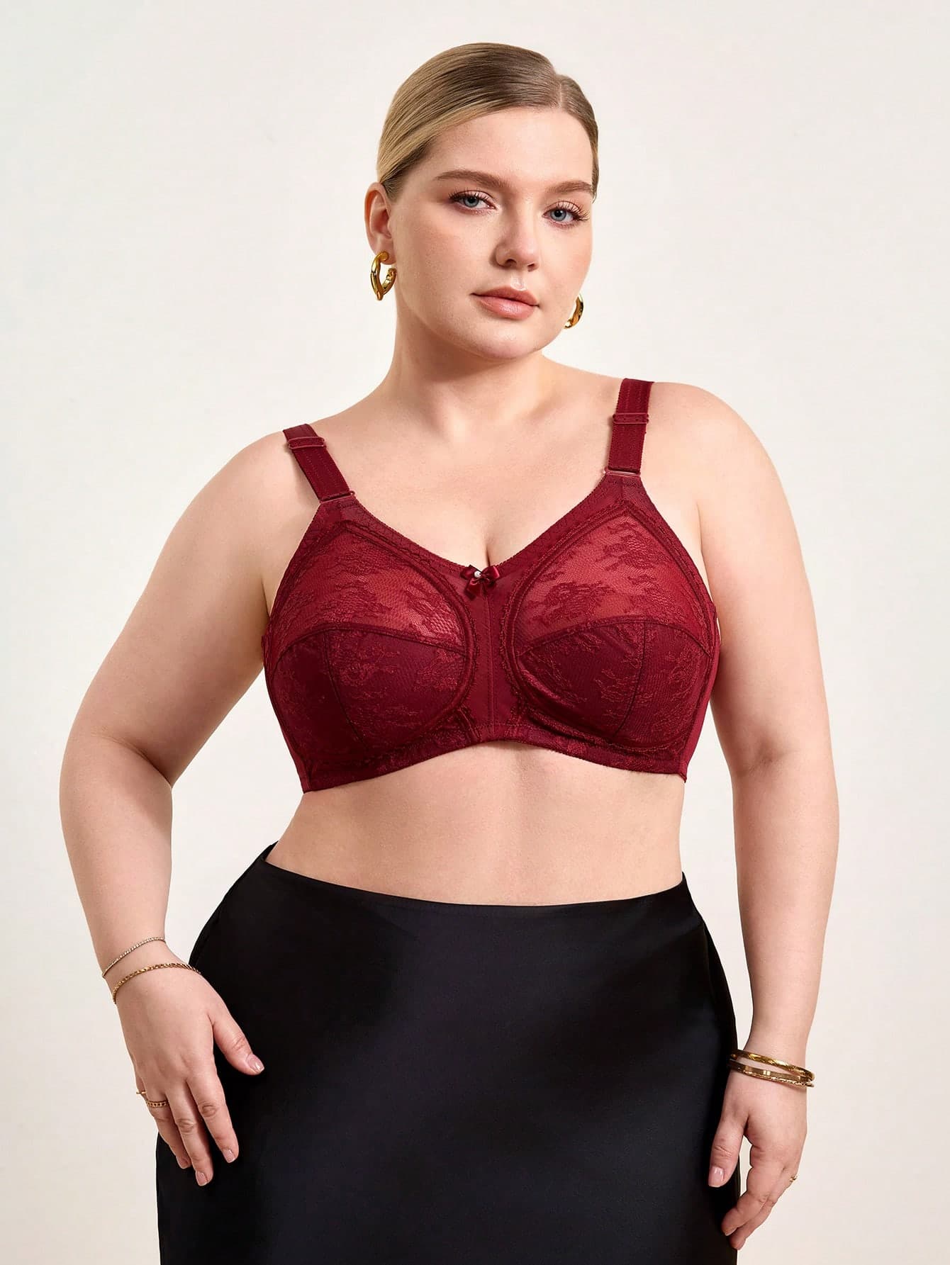 Hourtrue Plus Size Women Lace Wireless Breathable Seamless Bra, Lightweight & Full Coverage