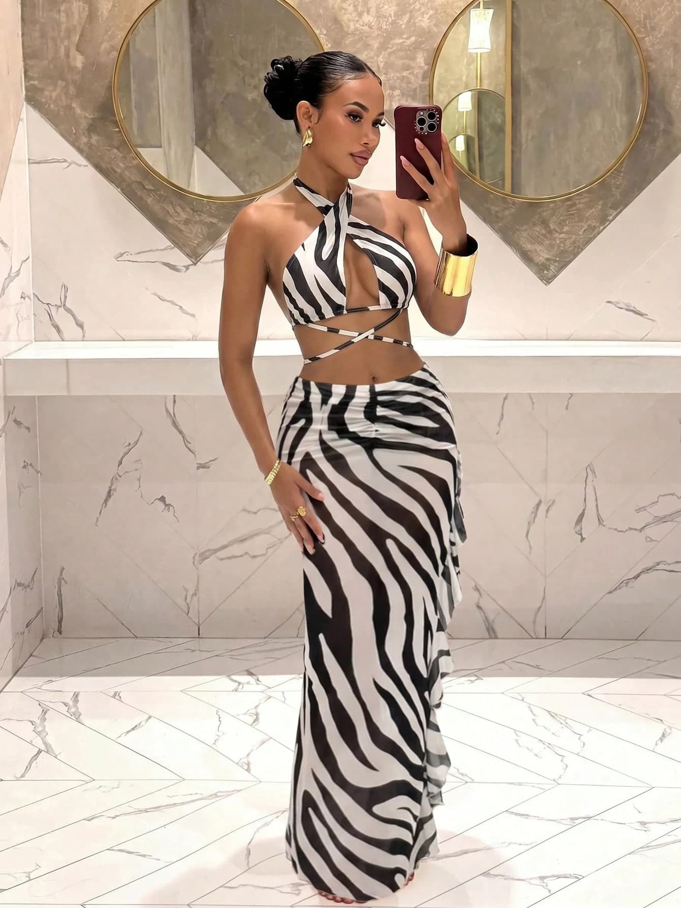 Slaydiva 2026 New Casual Beach Vacation Elegant Sexy Black & White Zebra Print Dress Cover-Up With Large Hollow-Out Chest Cutout Patchwork Design, Sexy Beach Vacation Dress Cover-Up