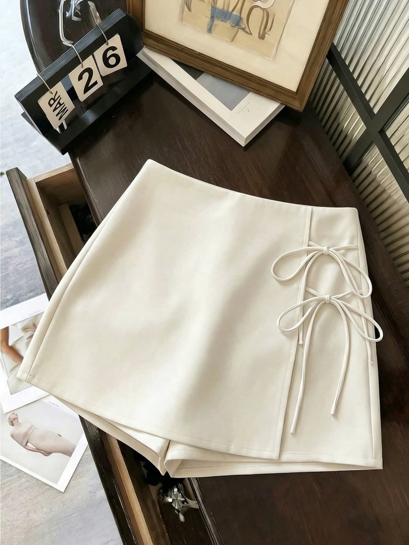 GlowEve CURVE Summer Elegant Gentle Versatile Commuter Style Tie-Waist Wrap Plus Size Women's Shorts