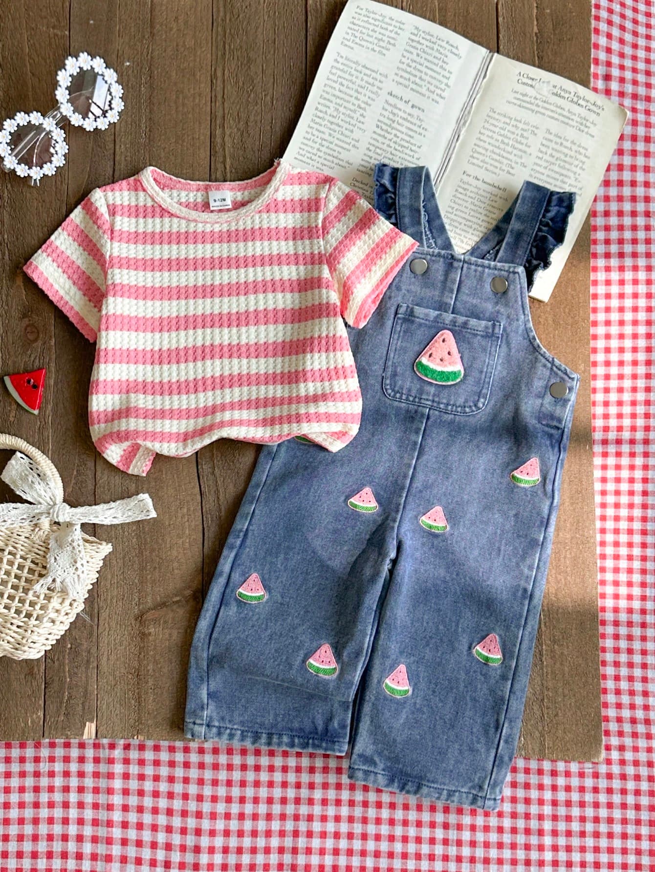 SHEIN Vintaside Kids 1pc Baby Girl Blue Denim Casual Cute Embroidered Floral Overall Jumpsuit, Suitable For Outings And Parties