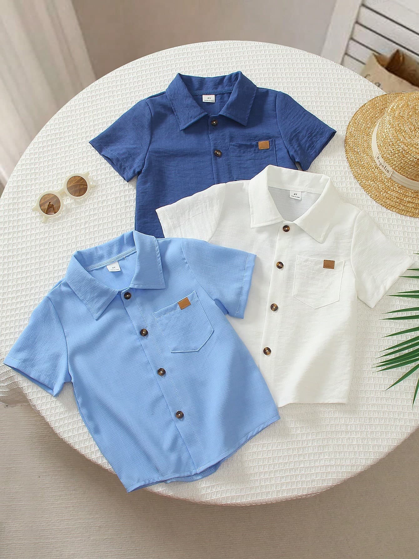 SHEIN Genkimix Kids 3pcs Young Boy Classic Collegiate Style Short Sleeve Shirts, Royal Blue, Light Blue And White, With Matching Color Fabric Label At Collar, Exquisite Details, Versatile For Daily Wear, Outdoor, Outing, Back To School