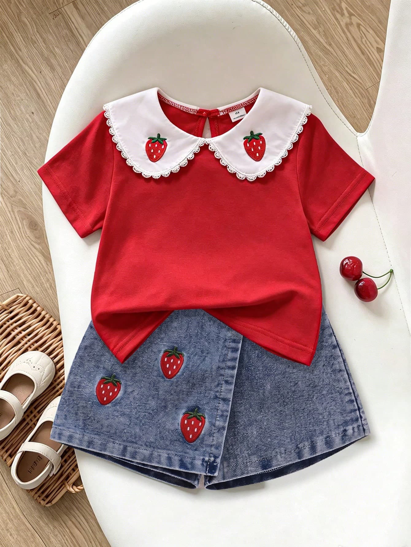 SHEIN Playful Pals Back To School Season Girls Casual Cute Round Neck Regular Shoulder Red T-Shirt And Strawberry Embroidered Denim Skirt Shorts Set, Summer