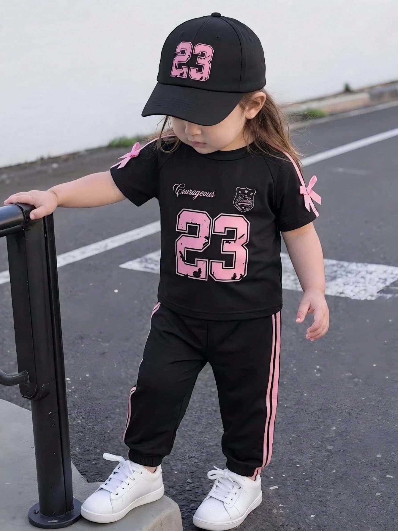 SHEIN 2pcs/Set Pink Striped Baby Girl Spring Outfit, Cute Summer Vacation Sports Casual Wear