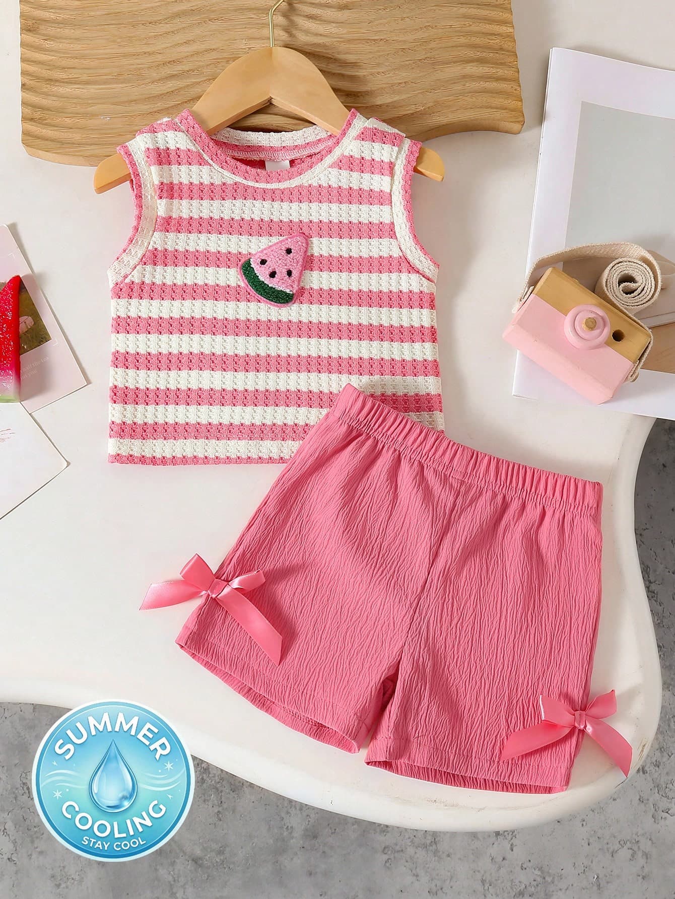 SHEIN Playful Pals BABY GIRL Summer Blue Set Textured Sleeveless Top Blue Plaid Shorts Decorated With Blue Bows Daily Outing Essential