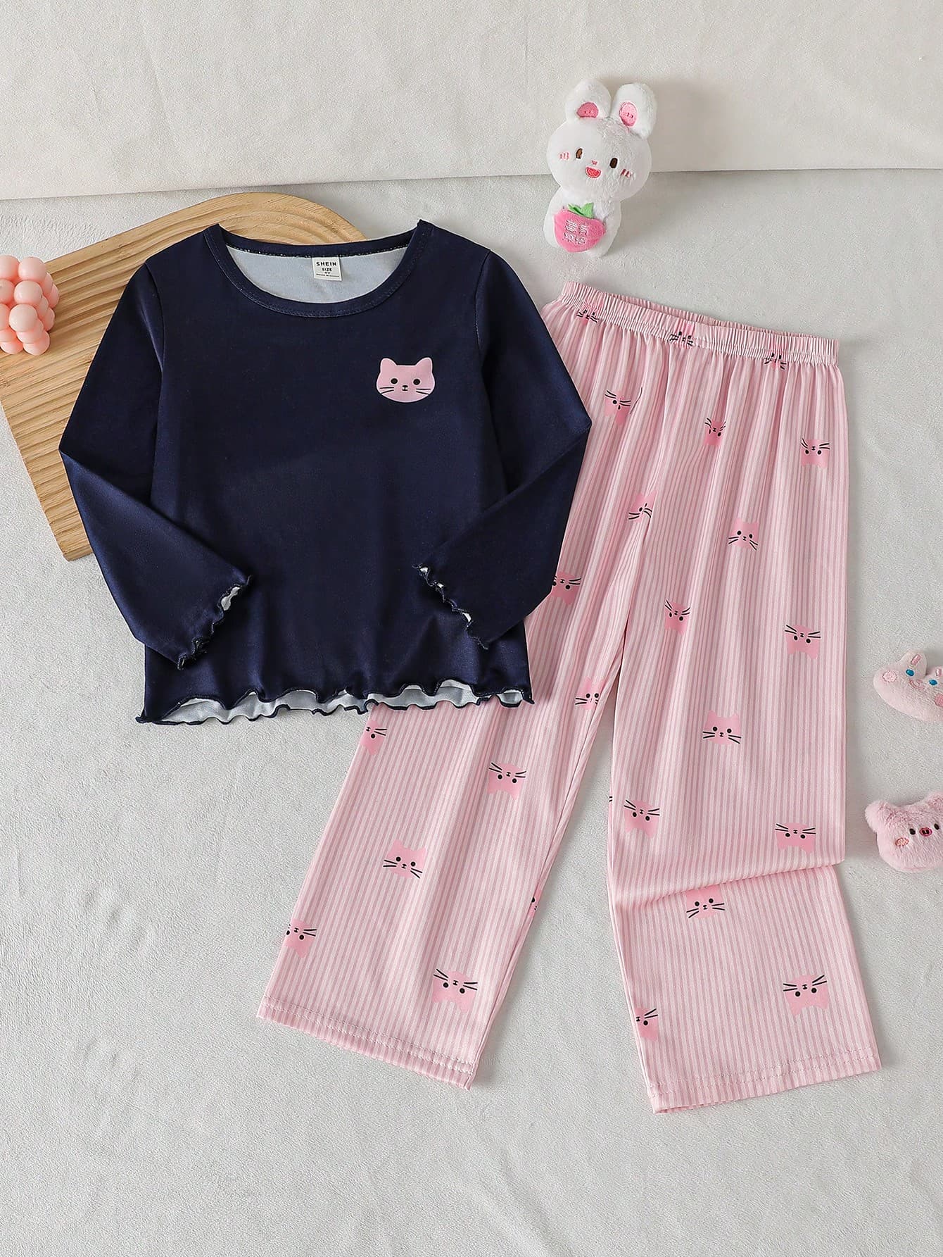 SHEIN Genkimix Kids Young Girl Round Neck Cartoon Print Long Sleeve Top And Long Pants Casual Daily Home Sleepwear Set
