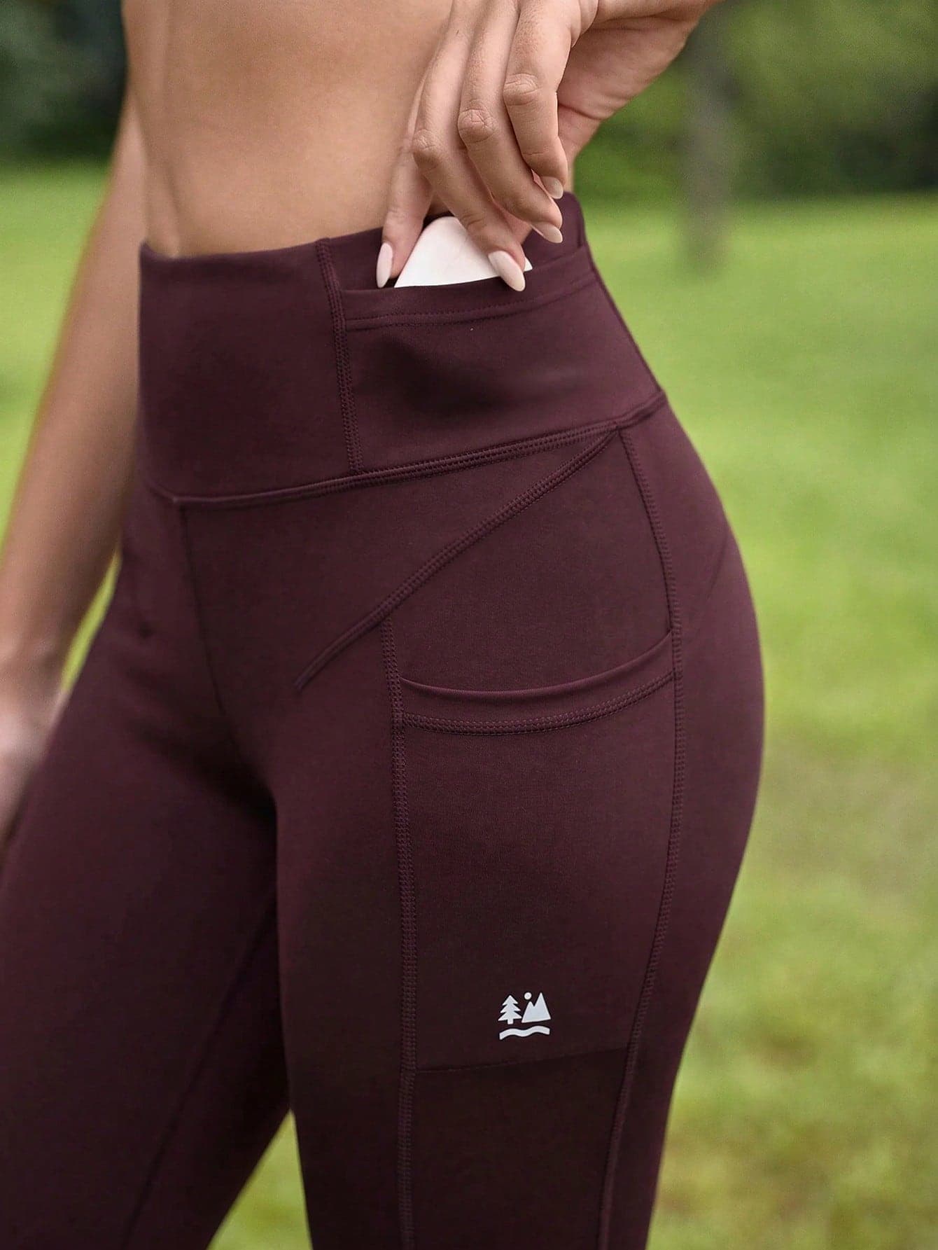 In My Nature Women's Waistband Pocket High Stretch Gym Sports Leggings All Season Hiking Outdoor Running Push Up Fitness Burgundy