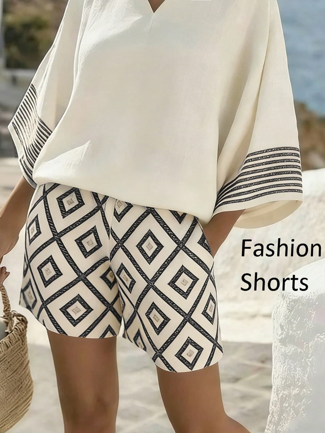 Weeklong Plus Size French European Bohemian Floral Lace Print Vacation Casual Shorts