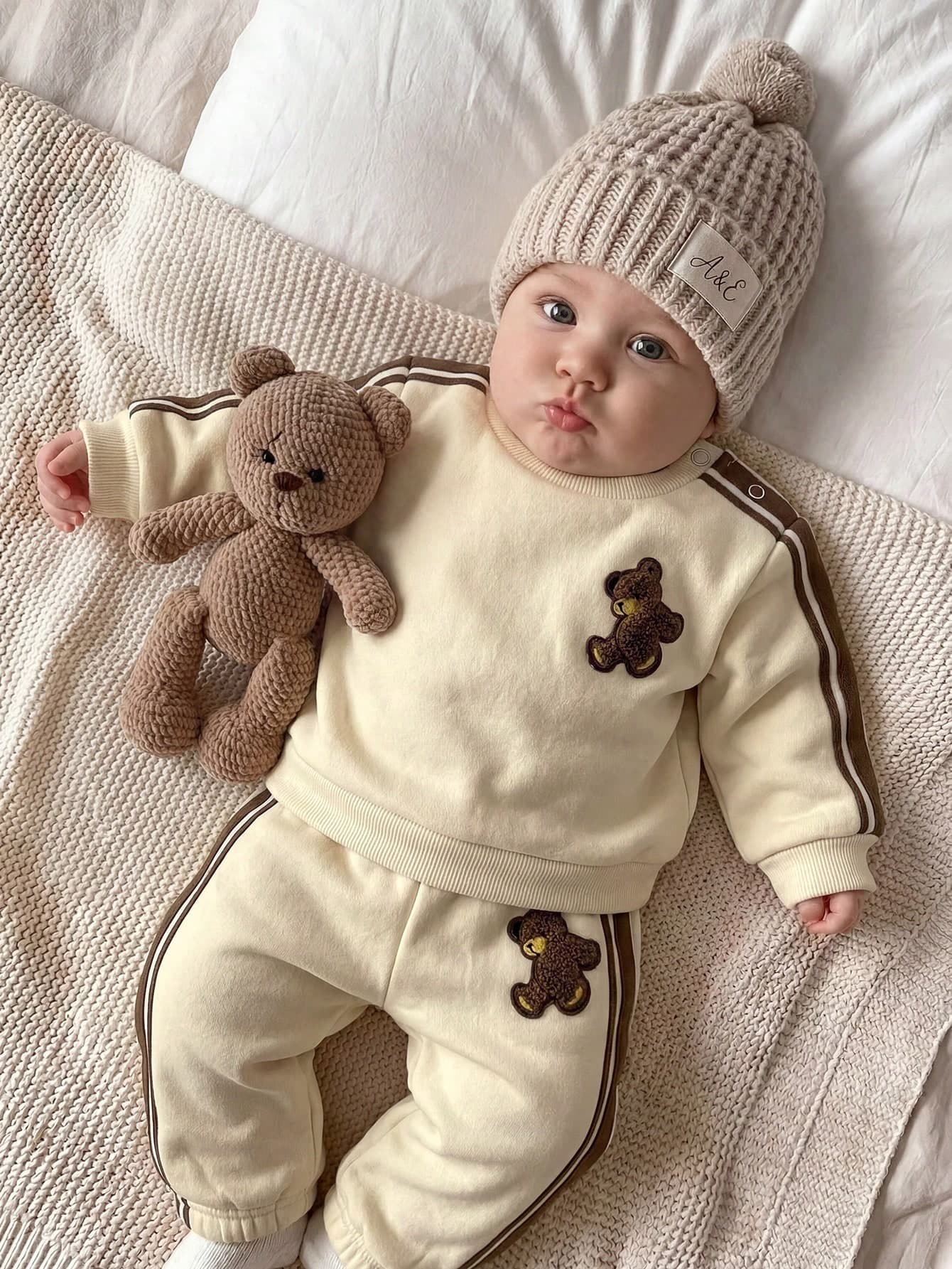 Newborn Baby Girl Cute Casual Knitted Apricot Cartoon Bear Pattern Long Sleeve Sweatshirt Elastic Waist Long Winter Pants 2pcs Set