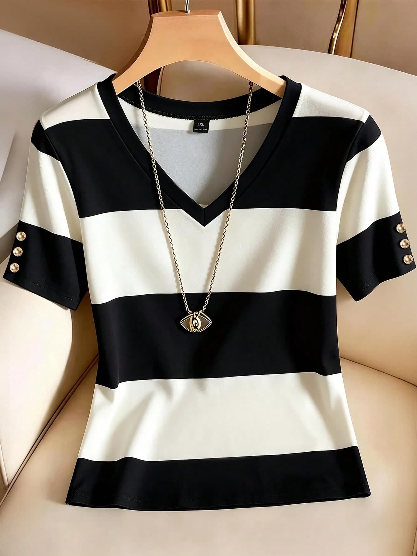 GlowEve CURVE Plus Size Women's Casual Elegant Striped Button Decor Short Sleeve T-Shirt, Black & White Basic Fit Commute & Home Top
