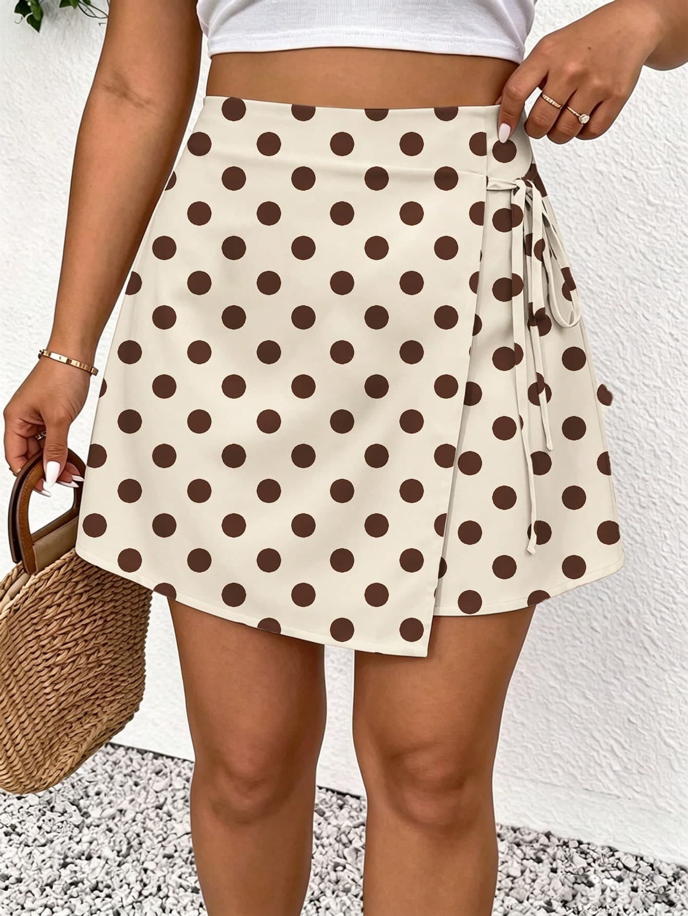 SHEIN Frenchy Polka Dot Print Tie-Front Wrap Plus Size Vacation Shorts
