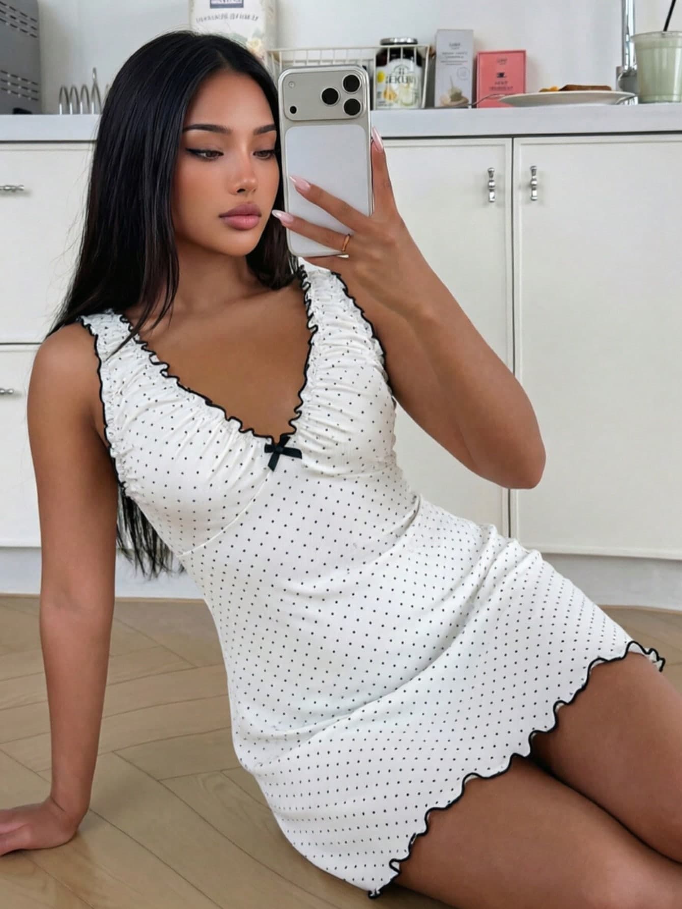 ZzzCrew Polka Dot Print V-Neck Ruffle Trim Bow Decor Plus Size Women's Nightgown
