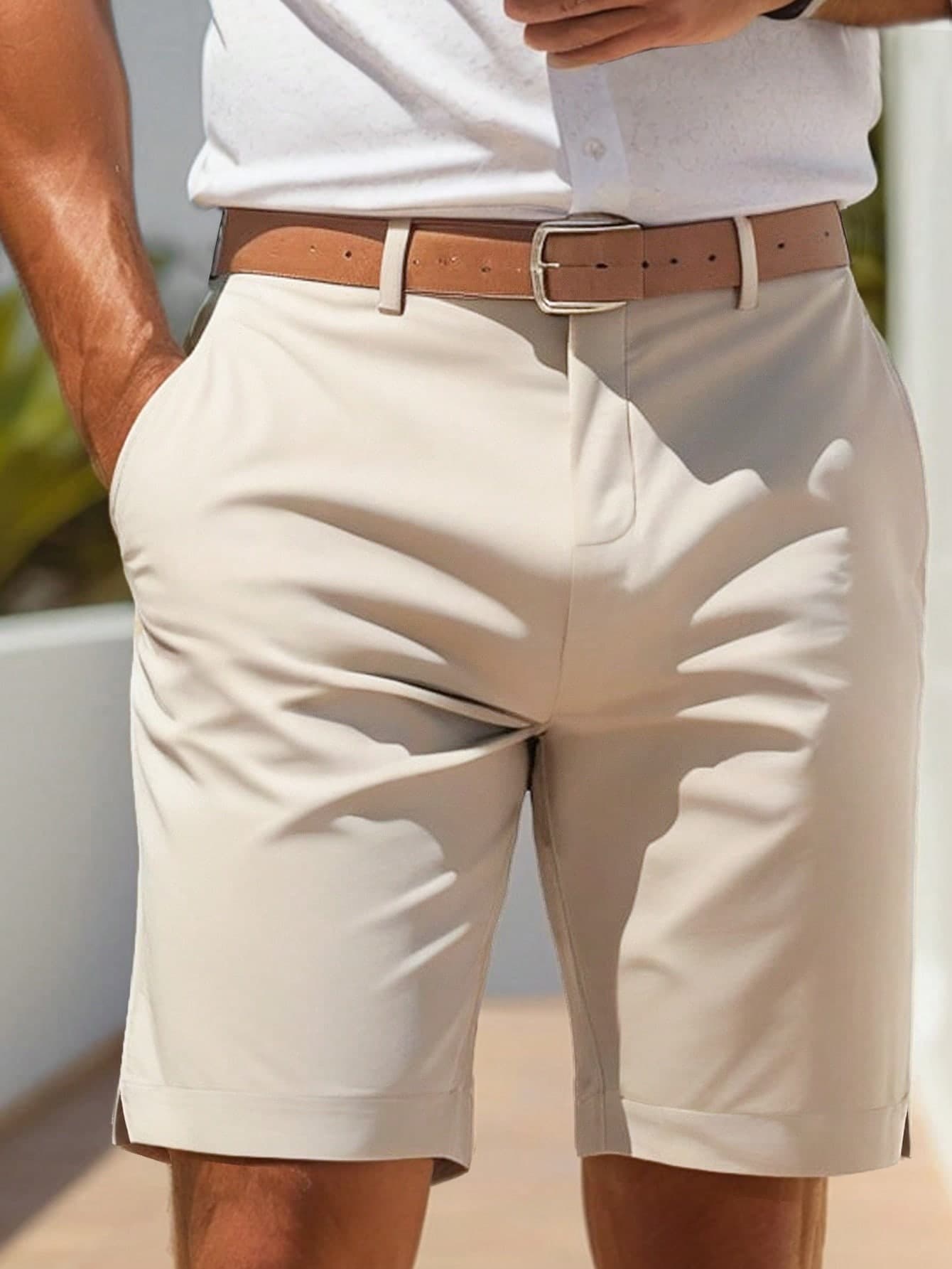 Manfinity Homme Men's Solid Color Casual Shorts With Pockets